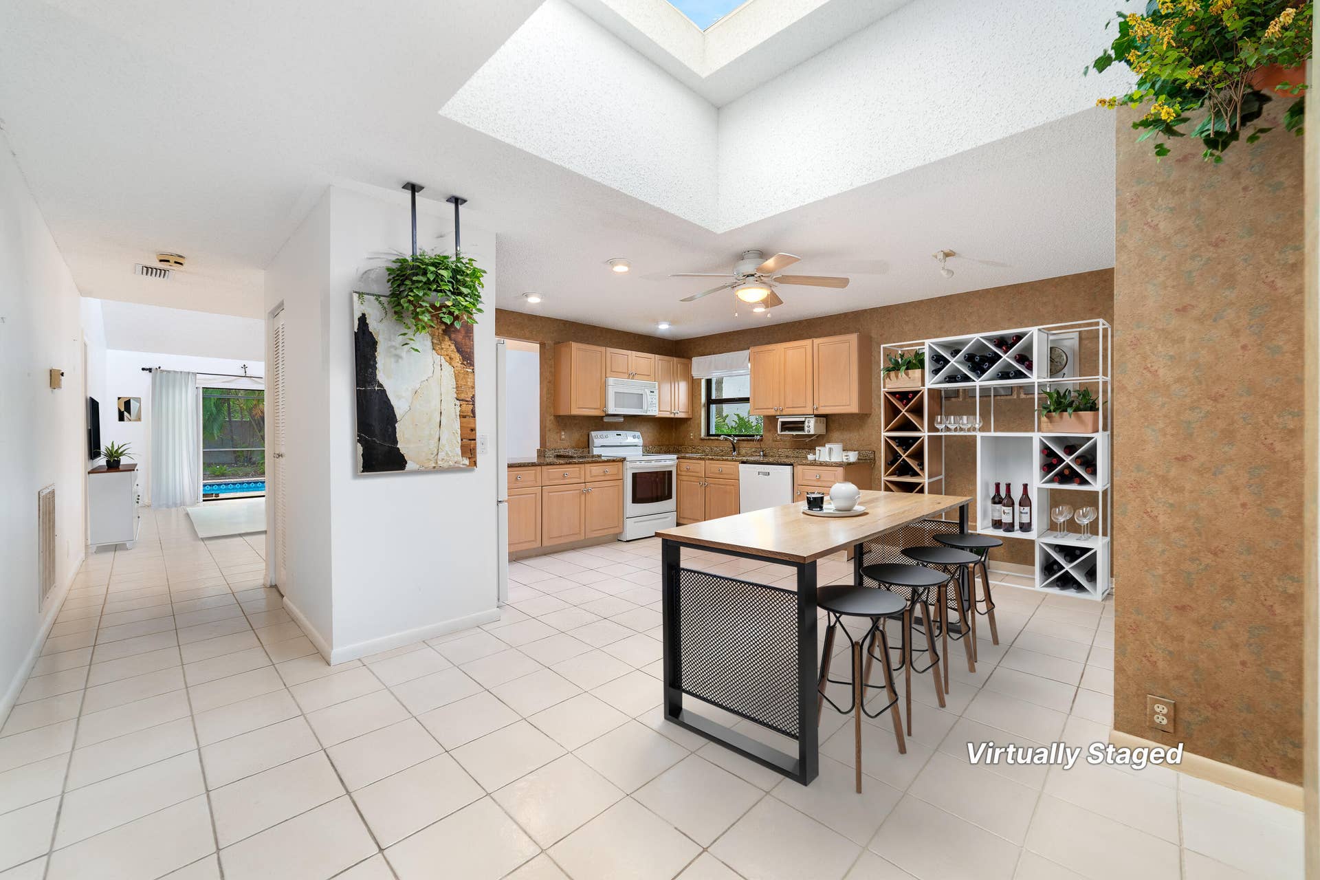 302 Deer Creek Wildwood Lane E, Deerfield Beach, FL 33442 Kitchen
