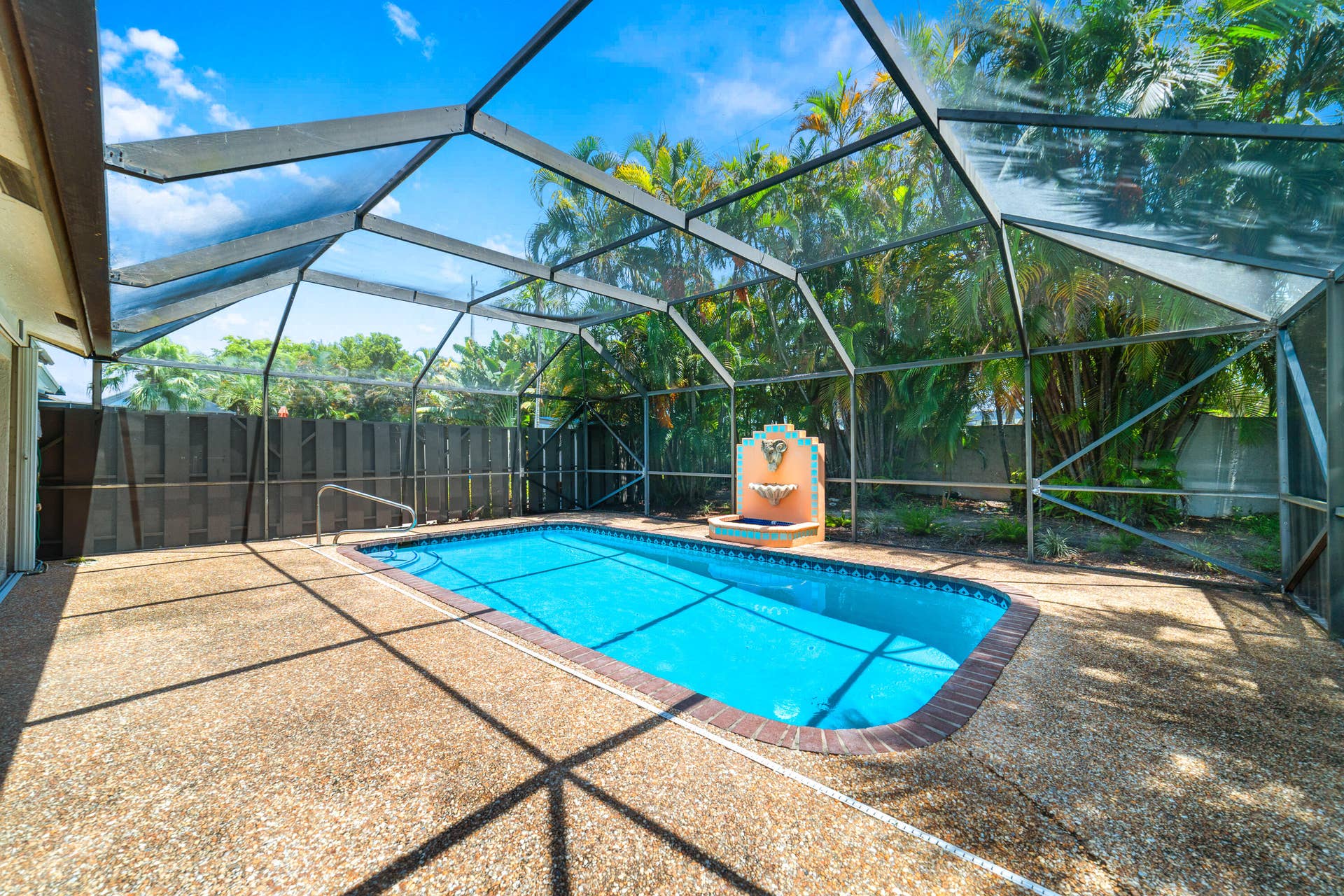 302 Deer Creek Wildwood Lane E, Deerfield Beach, FL 33442 DSC02314