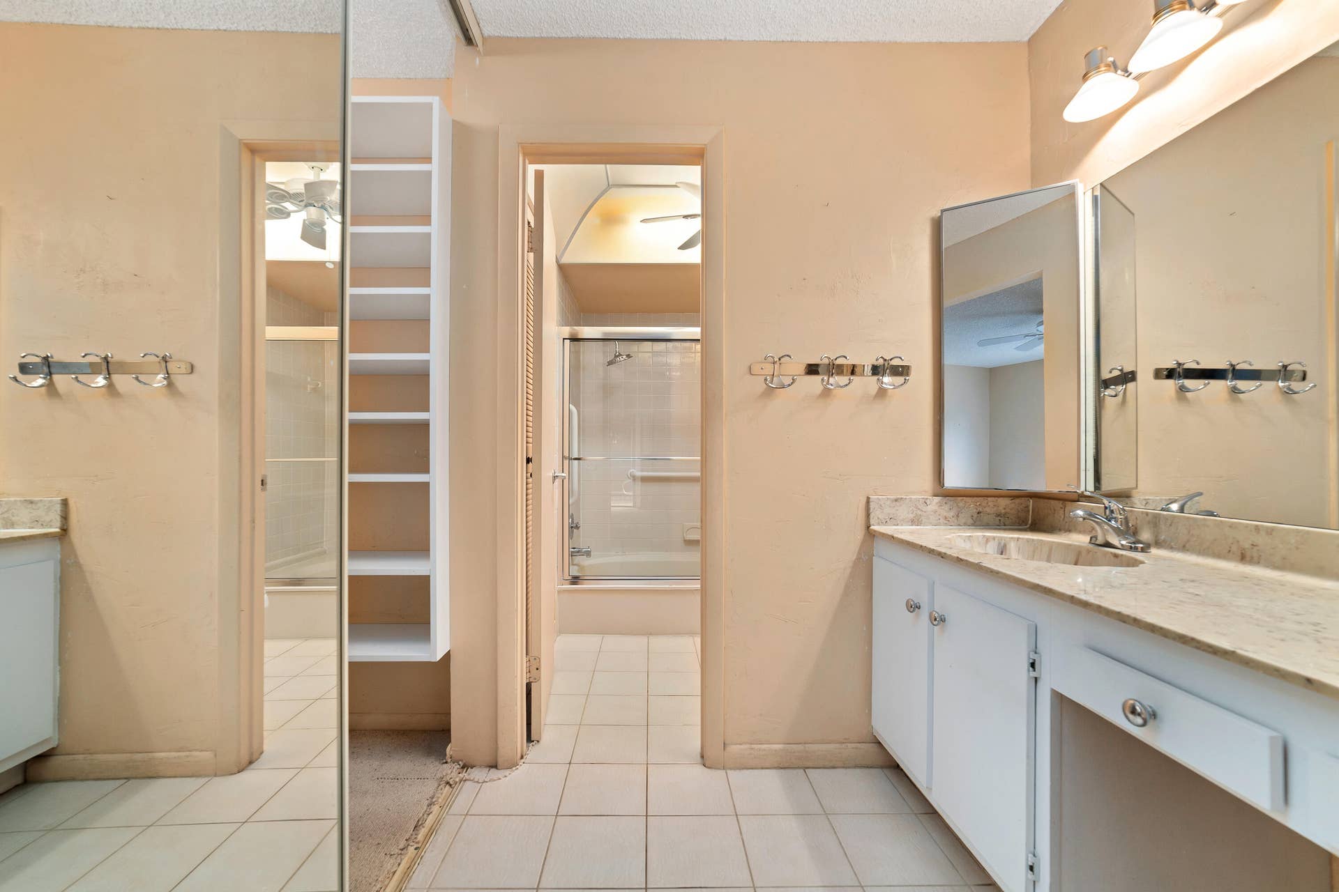 302 Deer Creek Wildwood Lane E, Deerfield Beach, FL 33442 DSC01675
