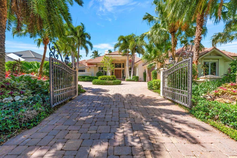 Property photo for 416 Mariner Drive, Jupiter, FL