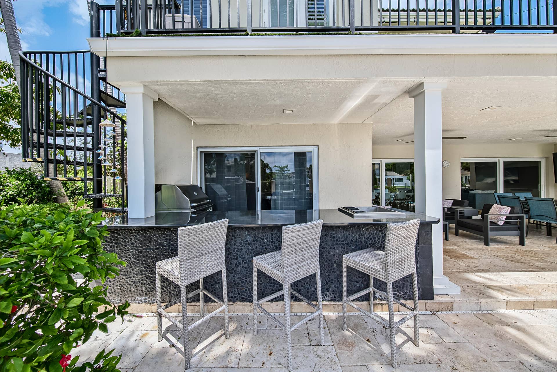 272 Imperial Lane, Lauderdale By The Sea, FL 33308 Outdoor Summer Kitchen