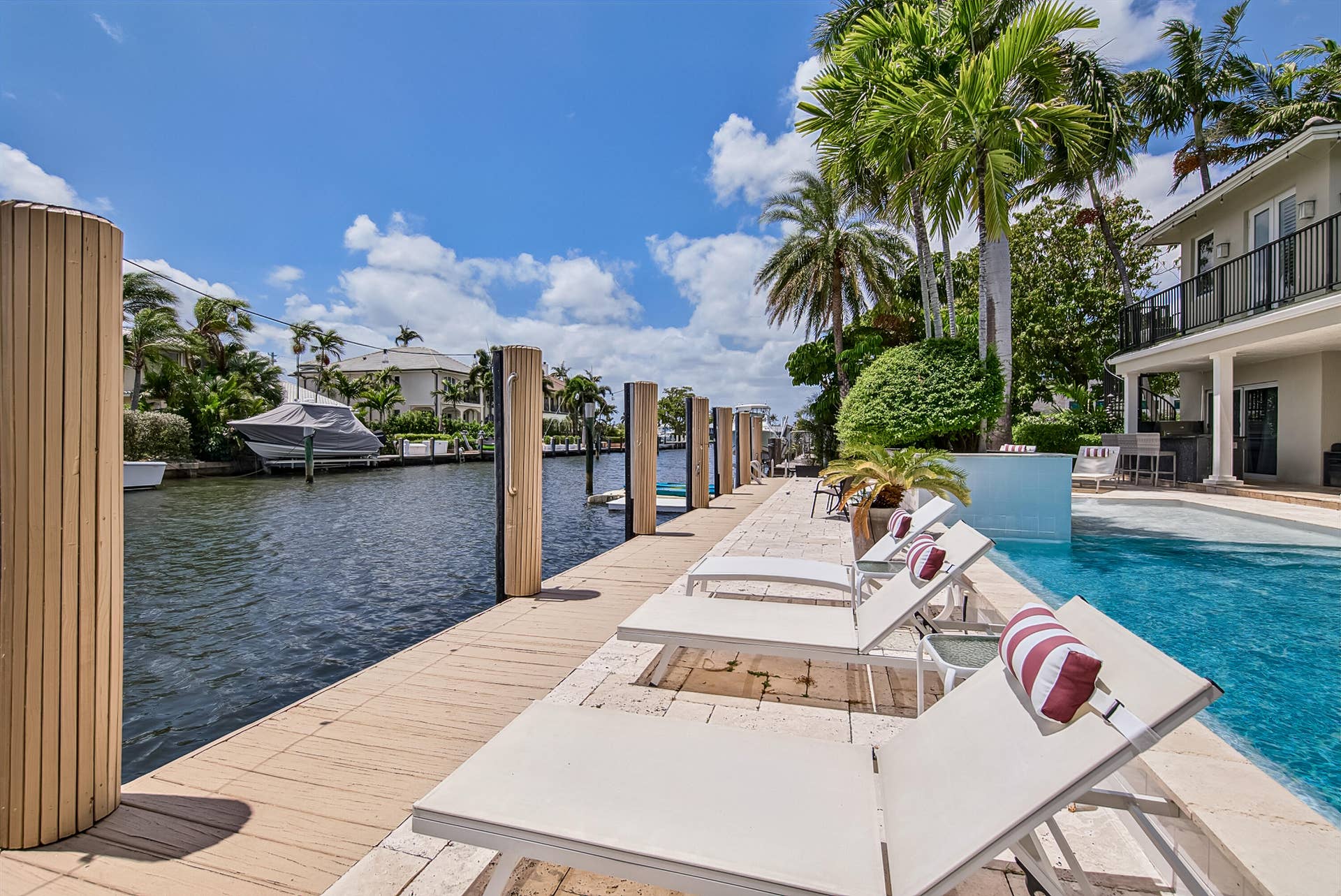 272 Imperial Lane, Lauderdale By The Sea, FL 33308 80ft Dockage NO Fixed Bridges