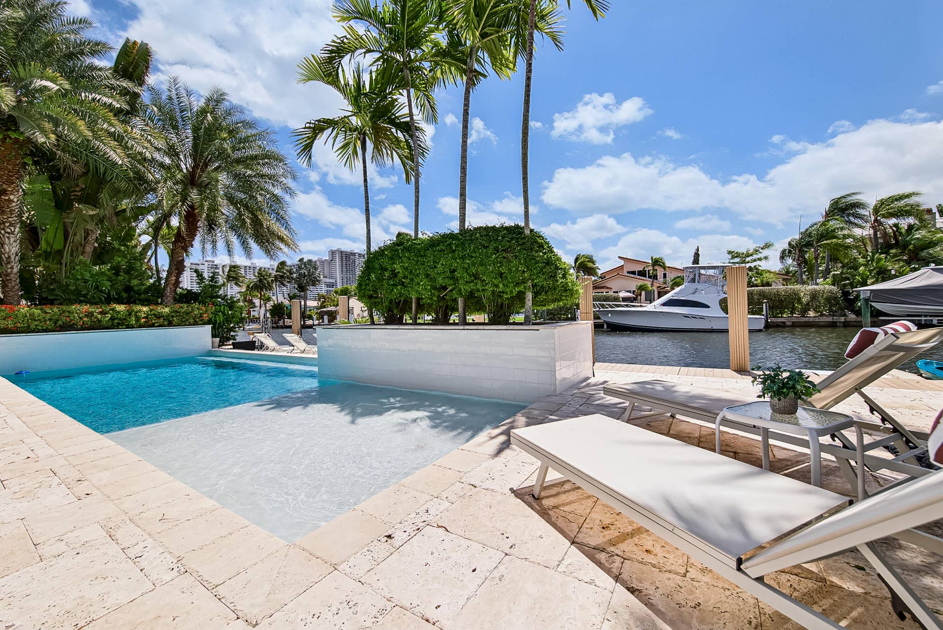 272 Imperial Lane, Lauderdale By The Sea, FL 33308 Pool