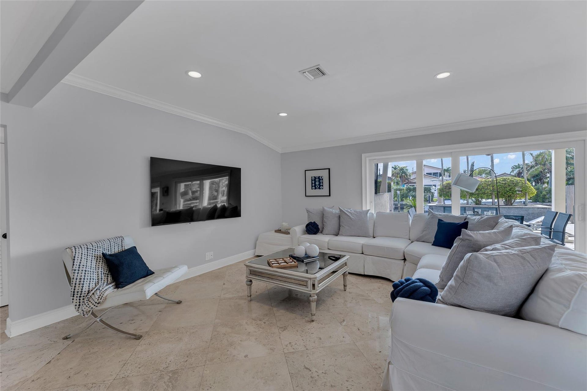 272 Imperial Lane, Lauderdale By The Sea, FL 33308 Family Room