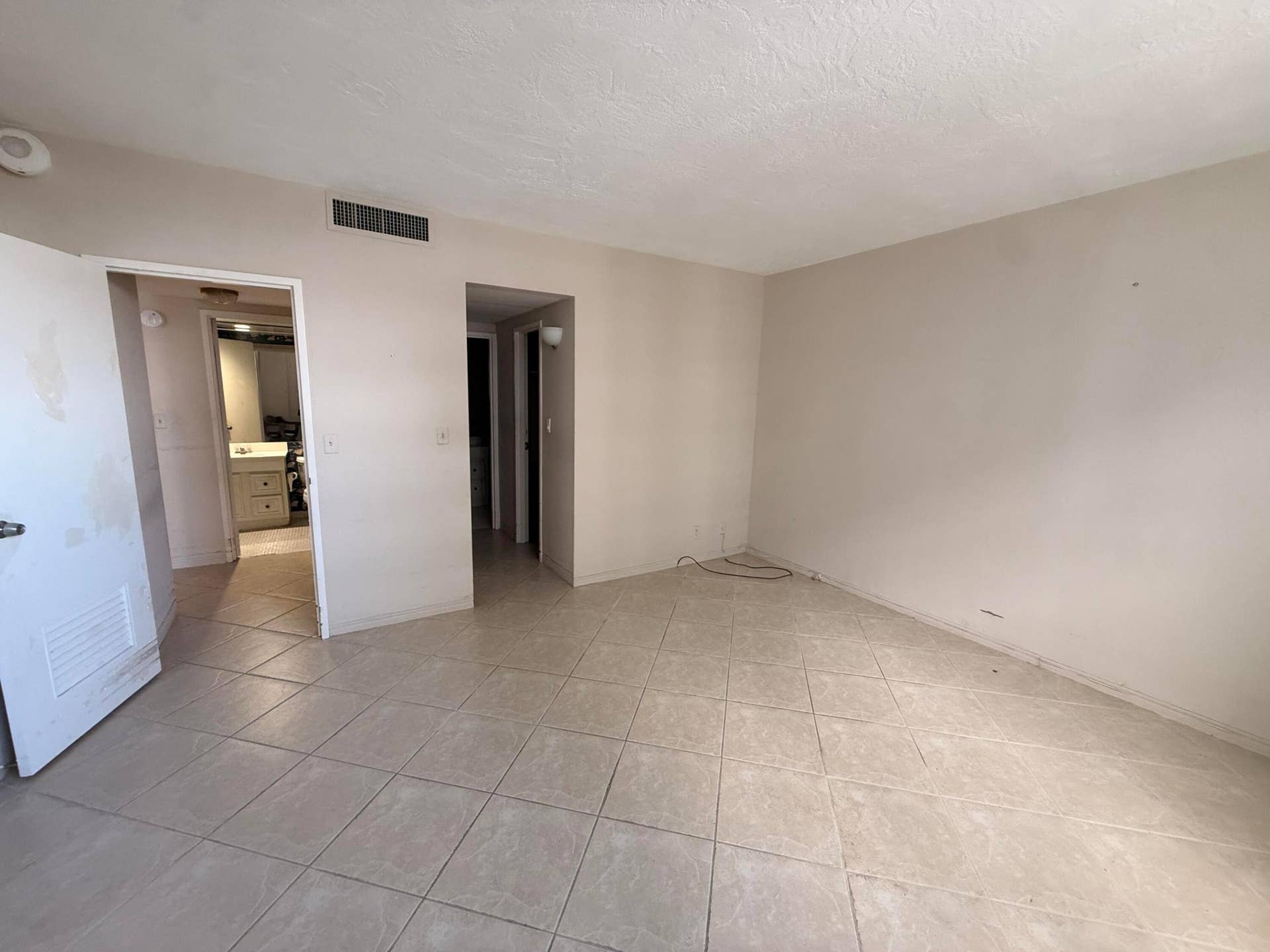 4250 Galt Ocean Drive, #11c, Fort Lauderdale, FL 33308 IMG_7928