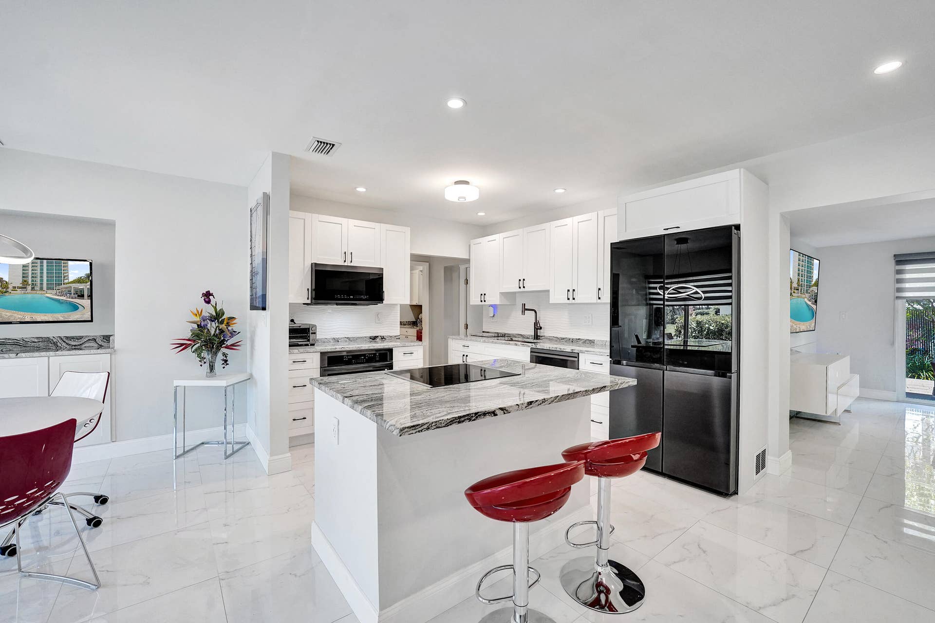1431 S Ocean Boulevard, #2, Lauderdale By The Sea, FL 33062 7-kitchen DSC03195
