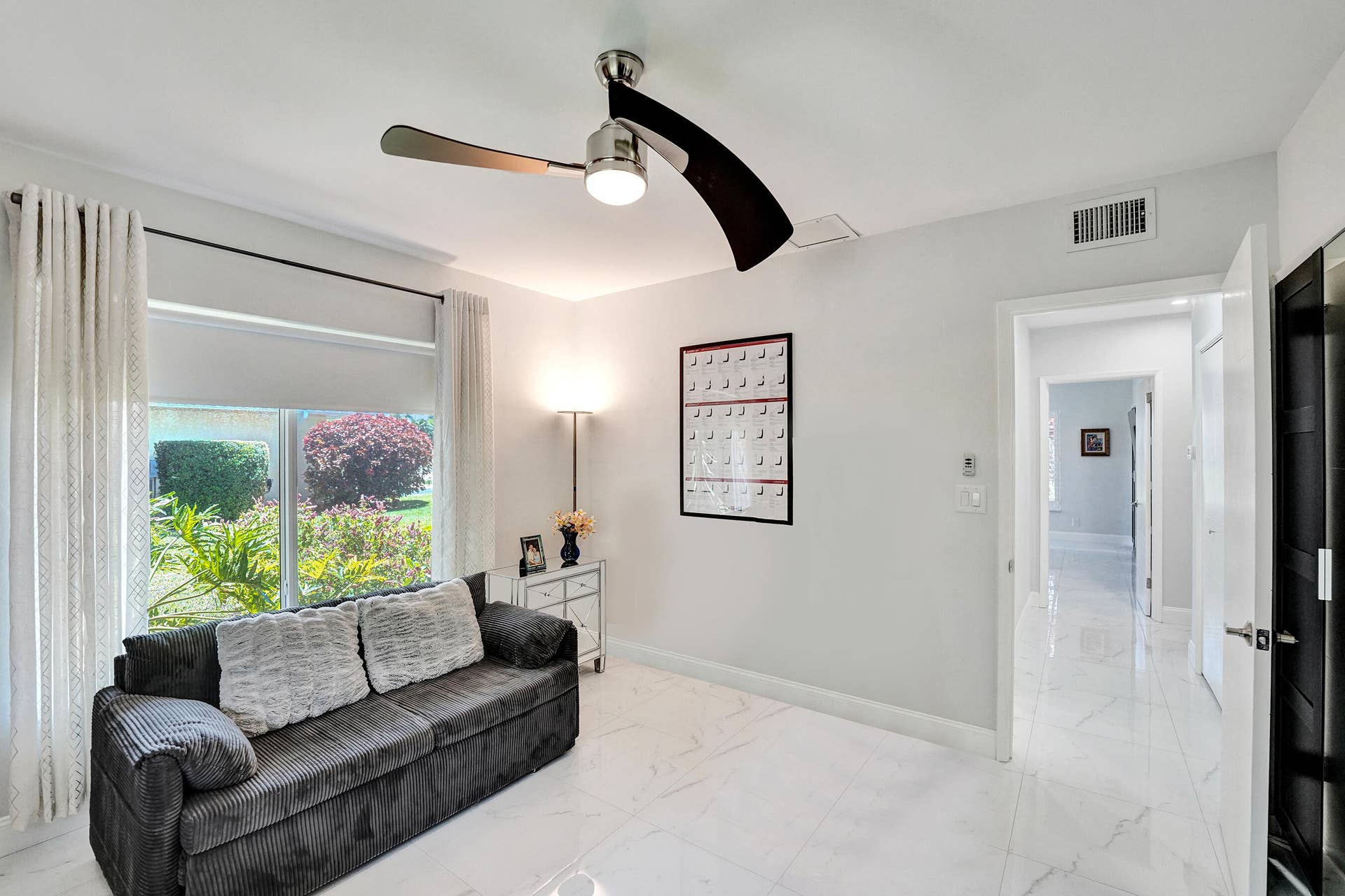 1431 S Ocean Boulevard, #2, Lauderdale By The Sea, FL 33062 26-second 2 bedroom DSC03168