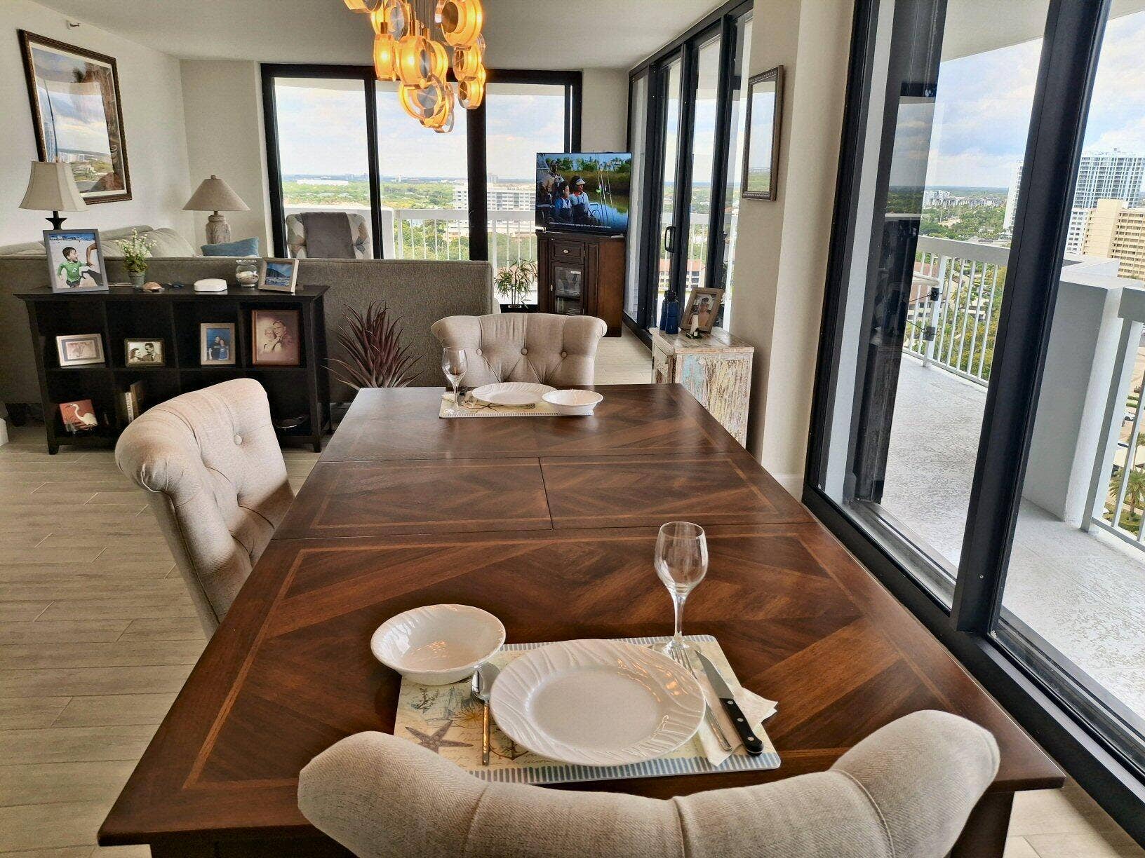123 Lakeshore Drive, #1845, North Palm Beach, FL 33408 00-DR-LR