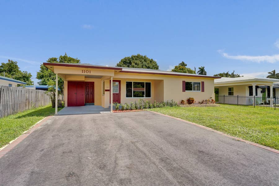 Property photo for 1101 SW 31st Street, Fort Lauderdale, FL