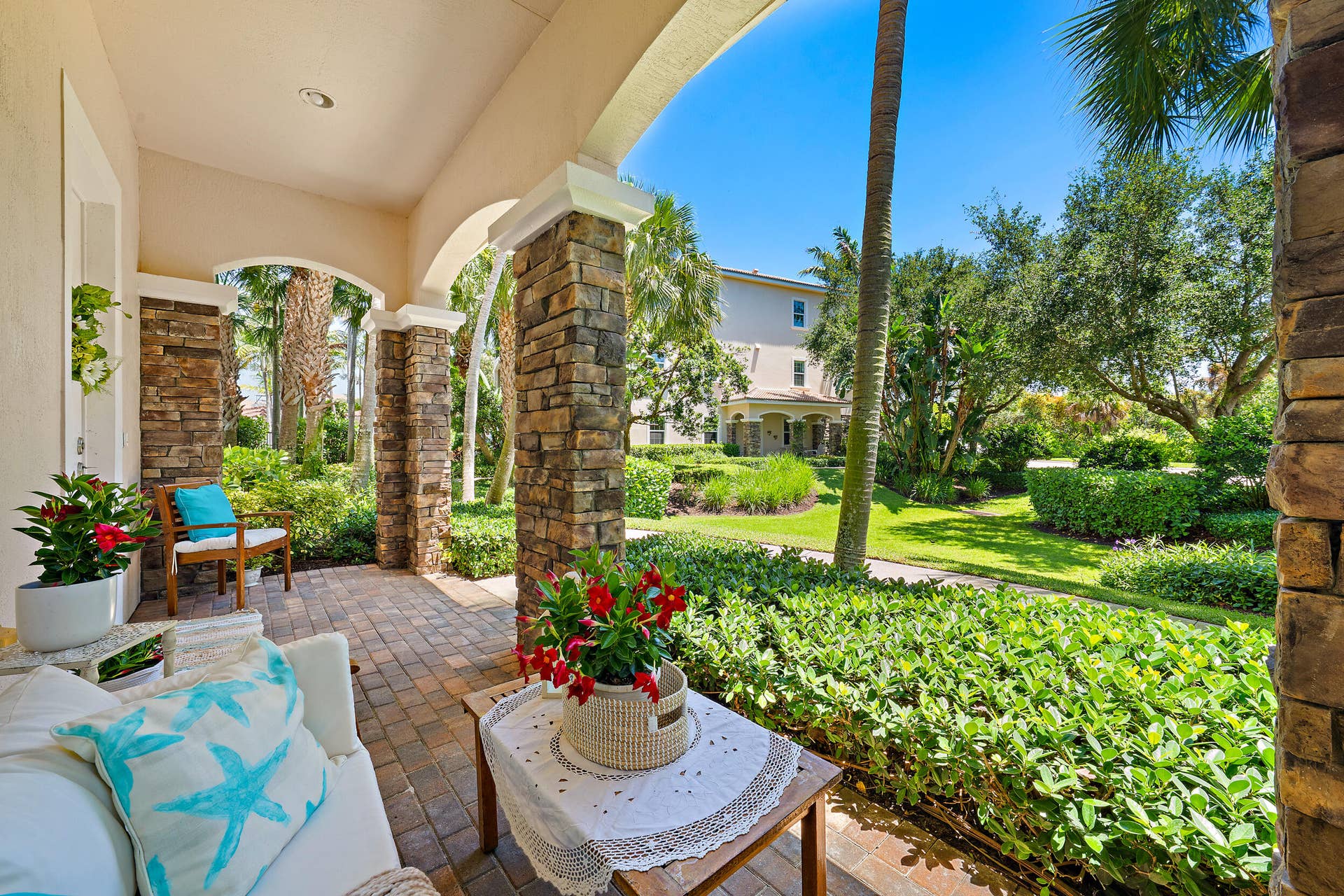 13501 Treasure Cove Circle, North Palm Beach, FL 33408 Front Porch