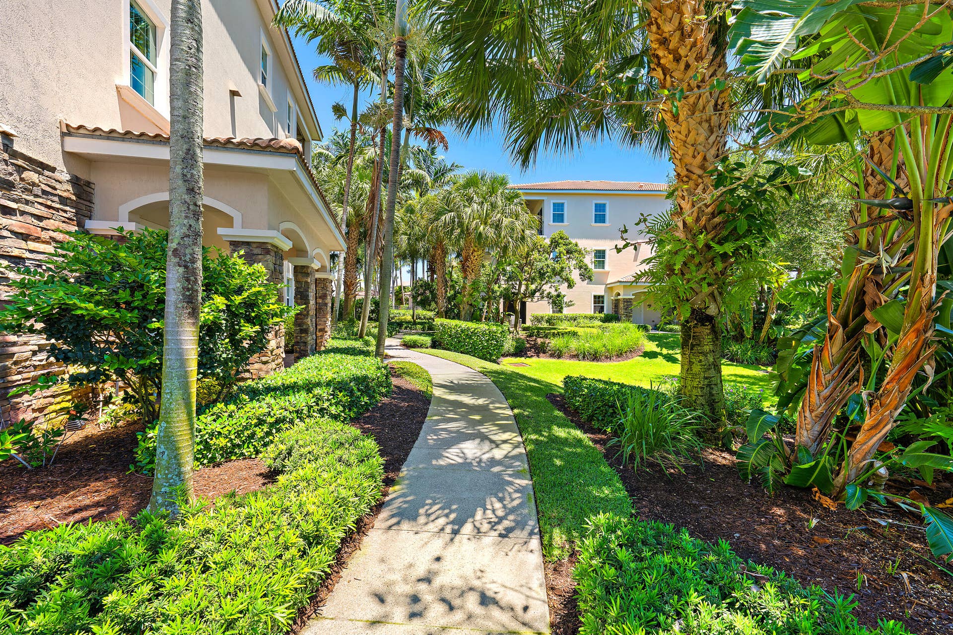 13501 Treasure Cove Circle, North Palm Beach, FL 33408 Pathway