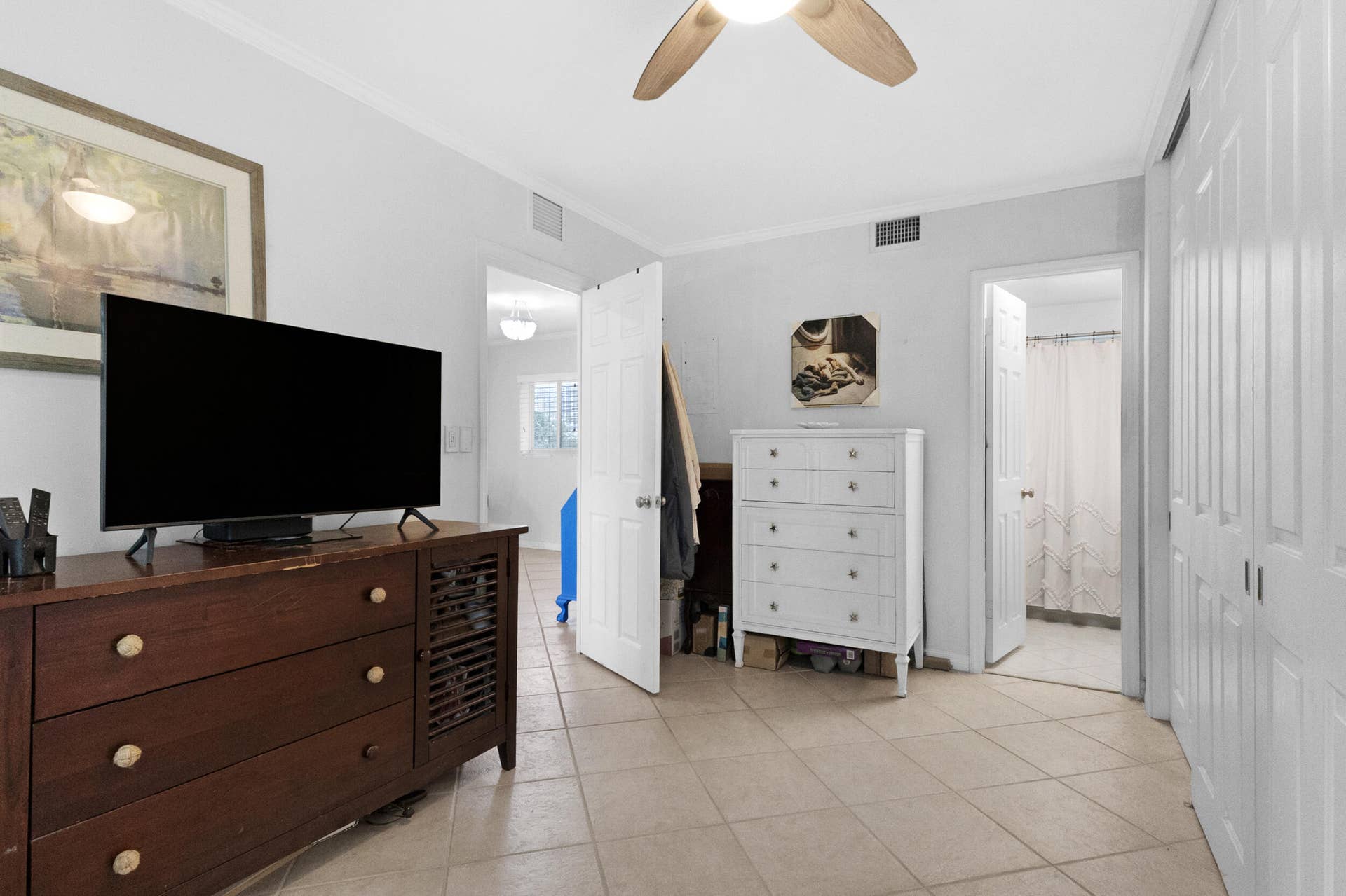 1000 SE 4th Street, #209-210, Fort Lauderdale, FL 33301 Master Bedroom