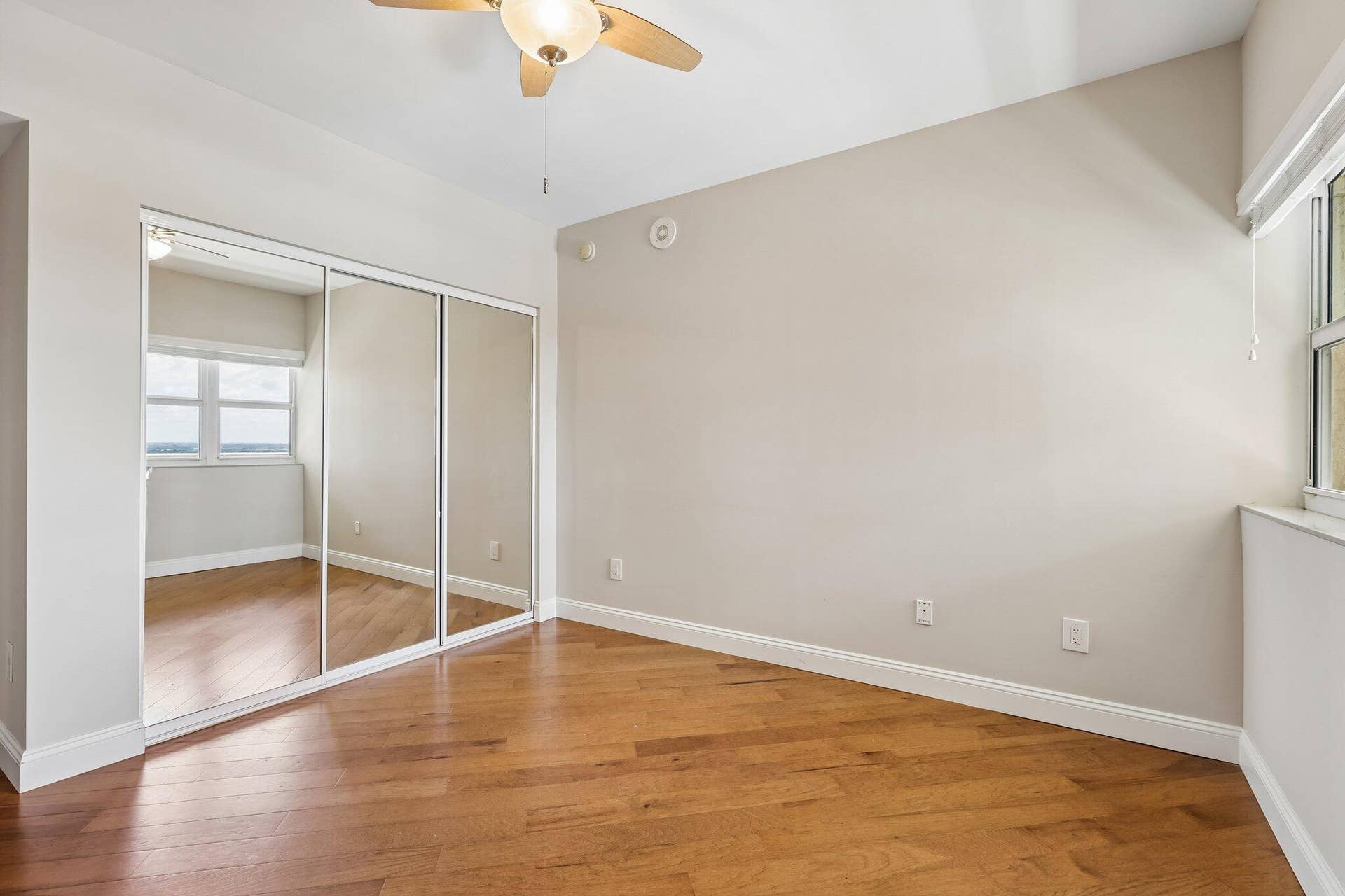 2640 Lake Shore Drive, #2508, Riviera Beach, FL 33404 18-web-or-mls-Lake Shore Dr 2508-S2105-0
