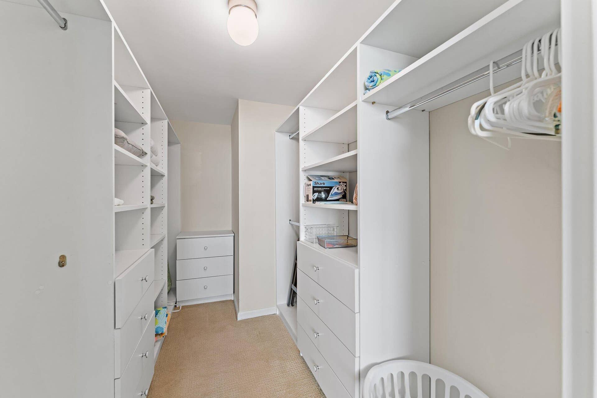 5480 N Ocean Drive, #B6b, Singer Island, FL 33404 Primary walk-in closet