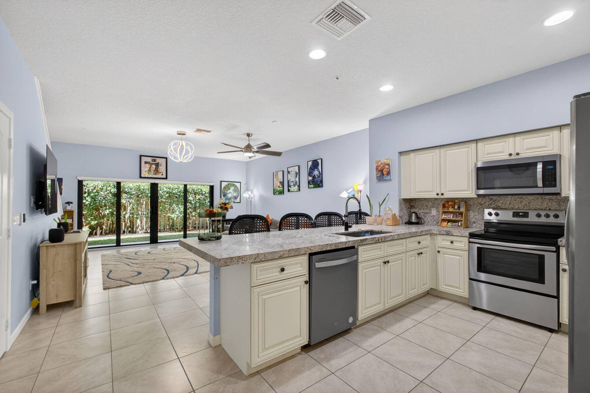 4470 Leo Lane, Riviera Beach, FL 33410 8-web-or-mls-5D1A8512
