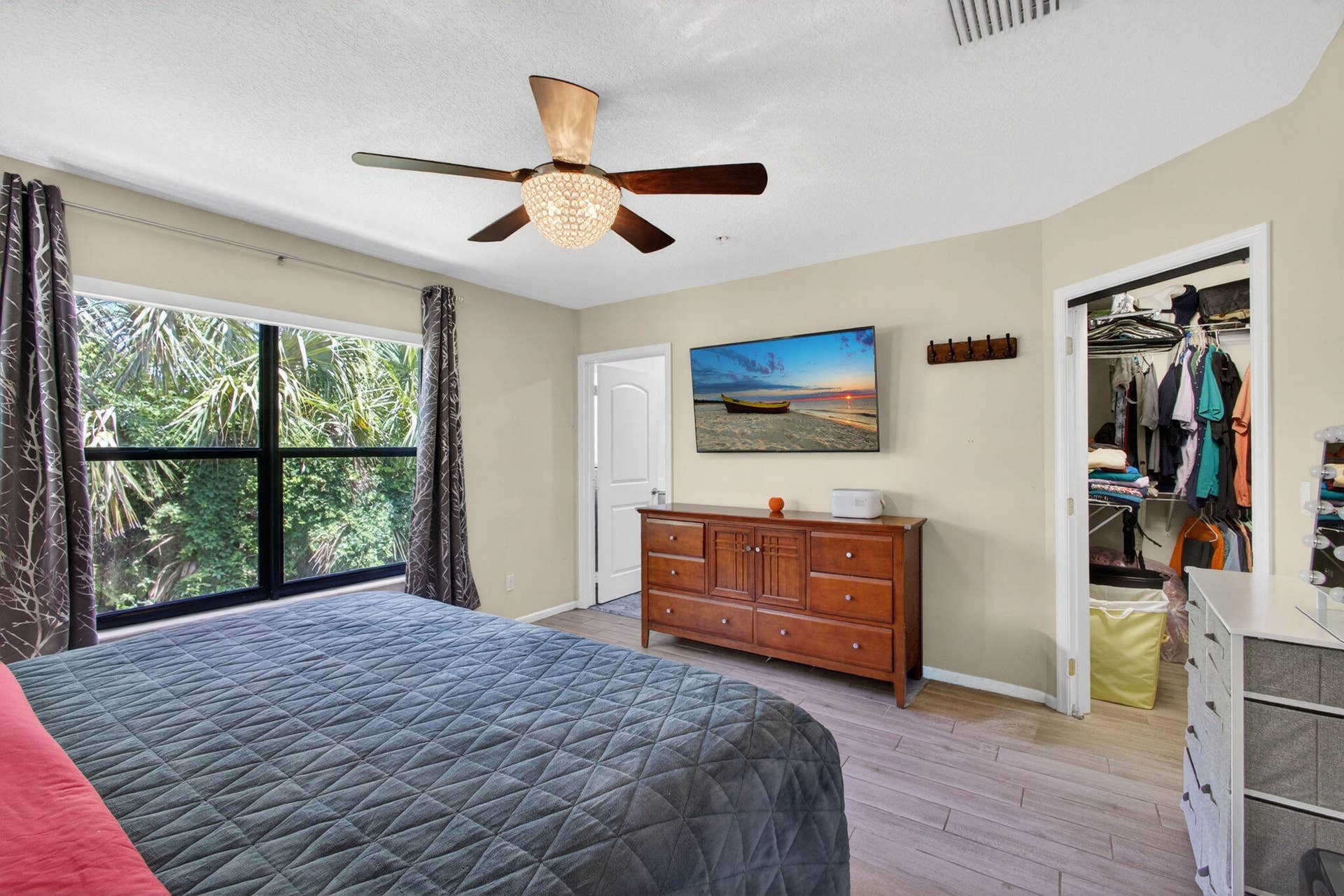 4470 Leo Lane, Riviera Beach, FL 33410 21-web-or-mls-5D1A8592