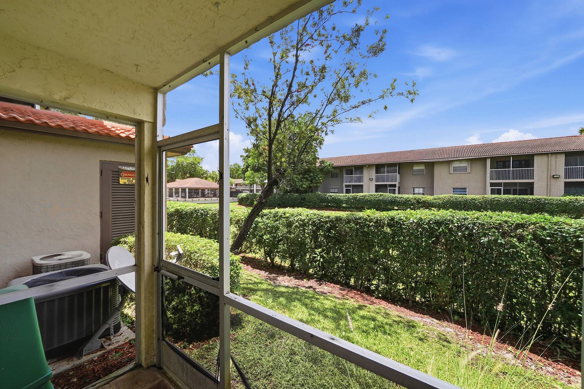 8840 Royal Palm Boulevard, #105-7, Coral Springs, FL 33065 Screened Patio