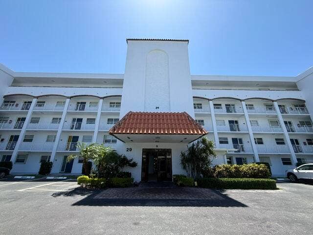 Property photo for 29 Yacht Club Drive, #304, North Palm Beach, FL