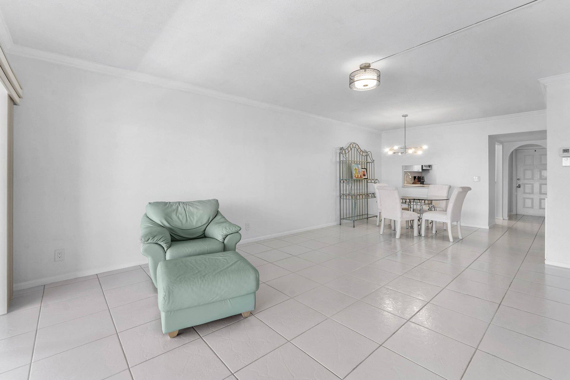 29 Yacht Club Drive, #304, North Palm Beach, FL 33408 007-29YachtClubDrive-304-NorthPalmBeach-