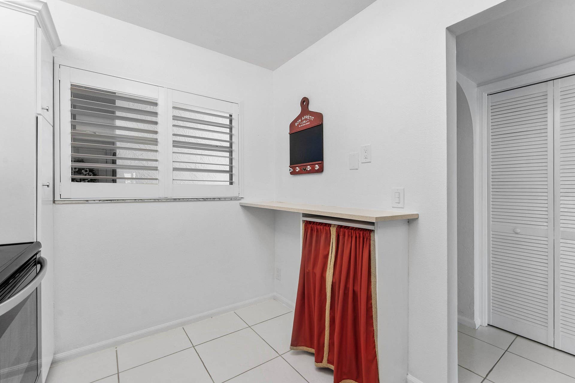29 Yacht Club Drive, #304, North Palm Beach, FL 33408 011-29YachtClubDrive-304-NorthPalmBeach-