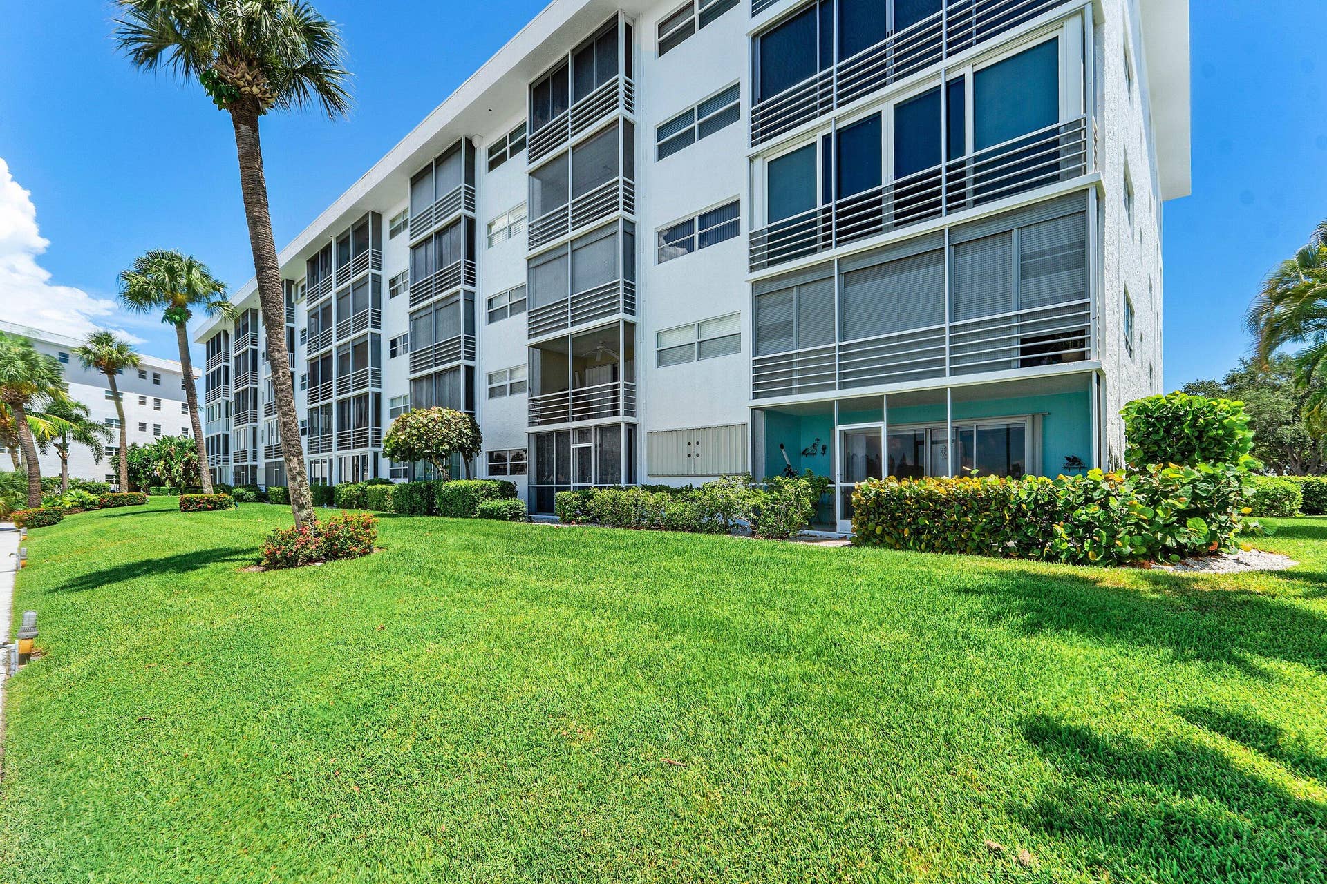29 Yacht Club Drive, #304, North Palm Beach, FL 33408 030-29YachtClubDrive-304-NorthPalmBeach-