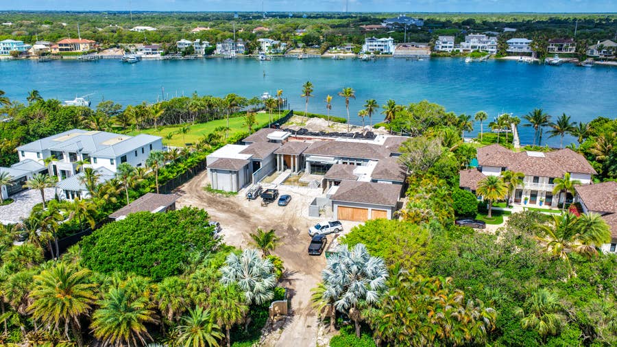 Property photo for 508 S Beach Road, Jupiter Island, FL
