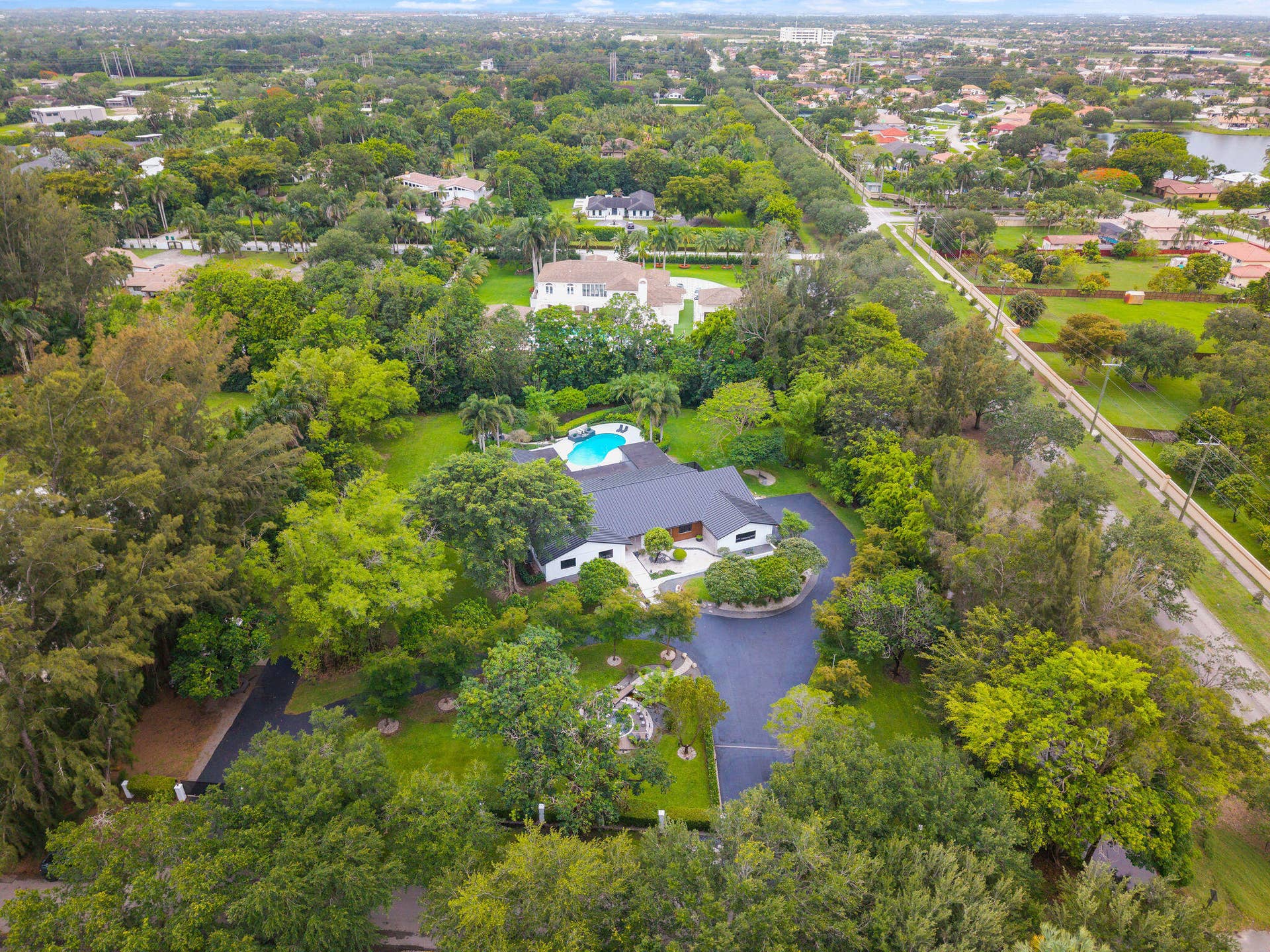 14800 Marvin Lane, Southwest Ranches, FL 33330 074_