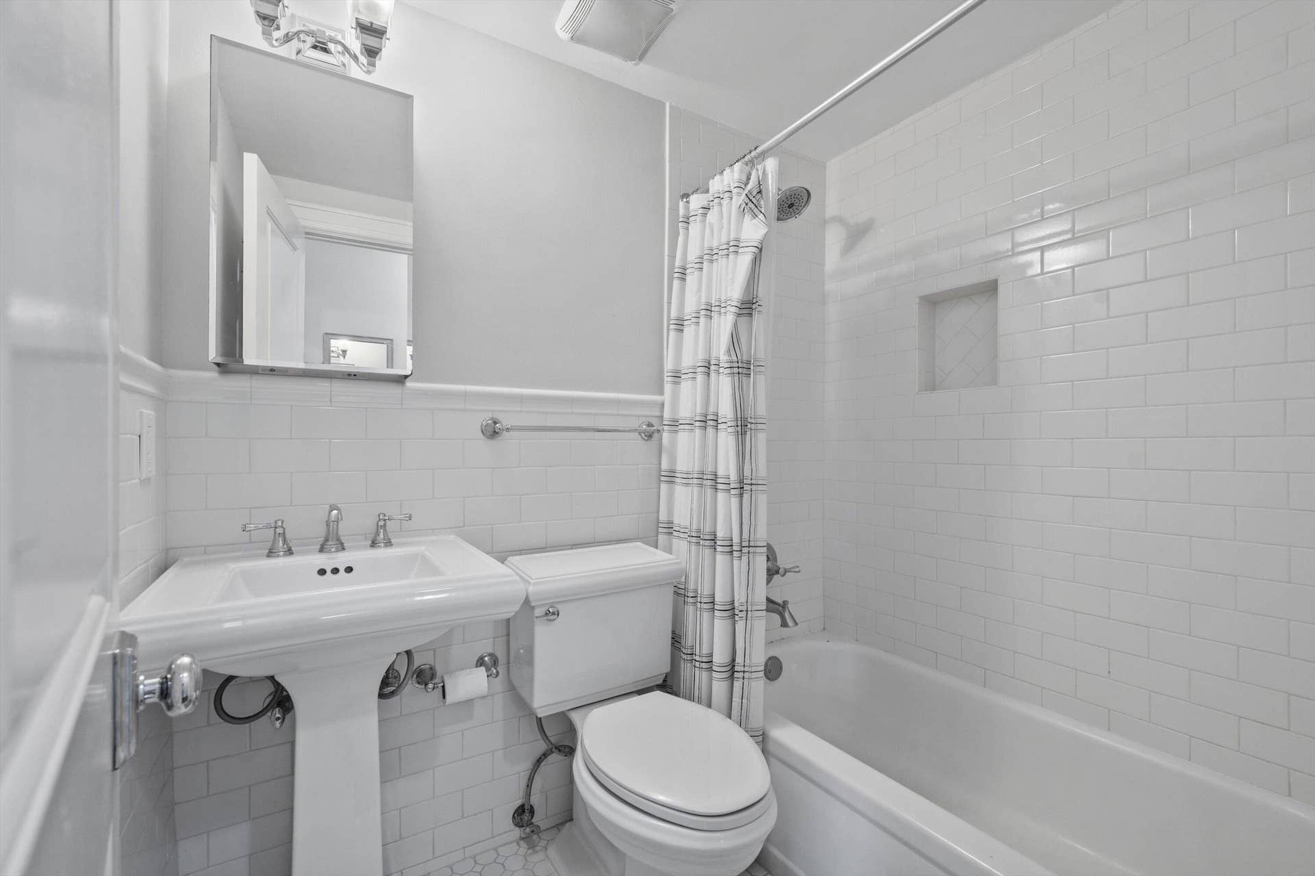 235 Sunrise Avenue, #3232, Palm Beach, FL 33480 16-DSC_4680