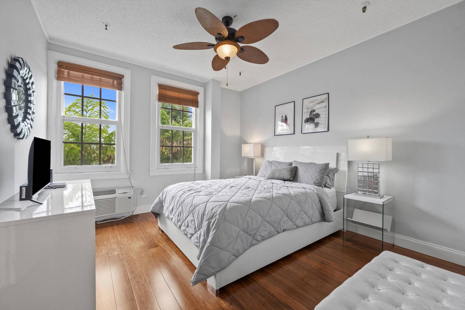 235 Sunrise Avenue, #3232, Palm Beach, FL 33480 13-DSC_4683