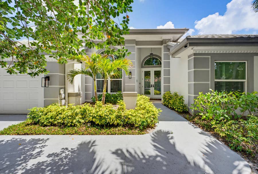 Property photo for 6132 Winding Lake Drive, Jupiter, FL
