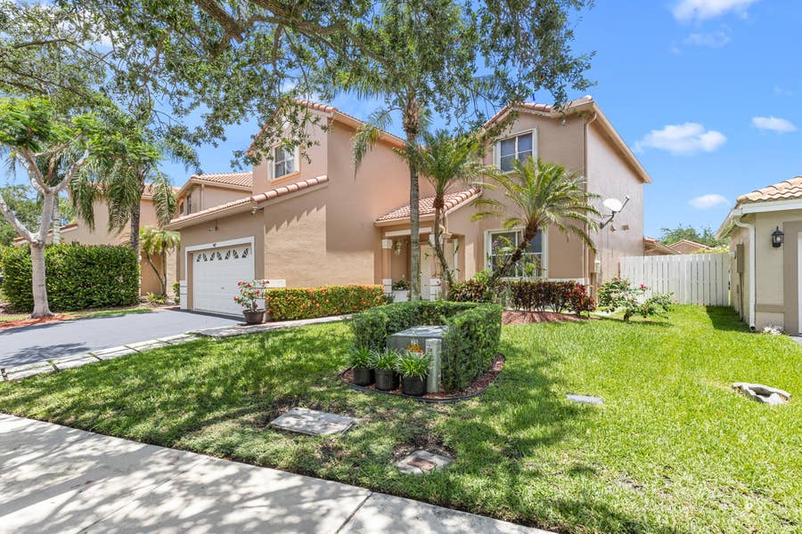Property photo for 907 Stanton Drive, Weston, FL