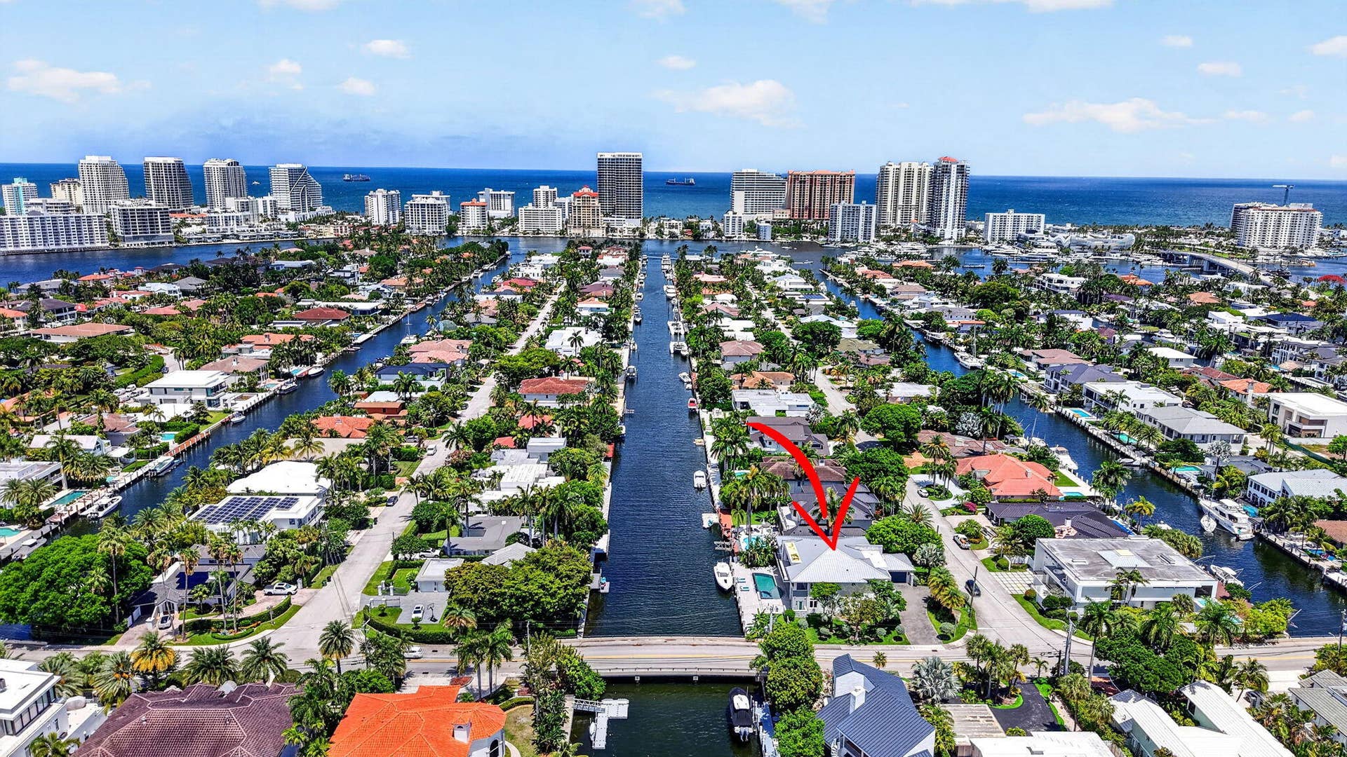 39 Pelican Drive, Fort Lauderdale, FL 33301 109-web-or-mls-DJI_20260520141459_0118_D
