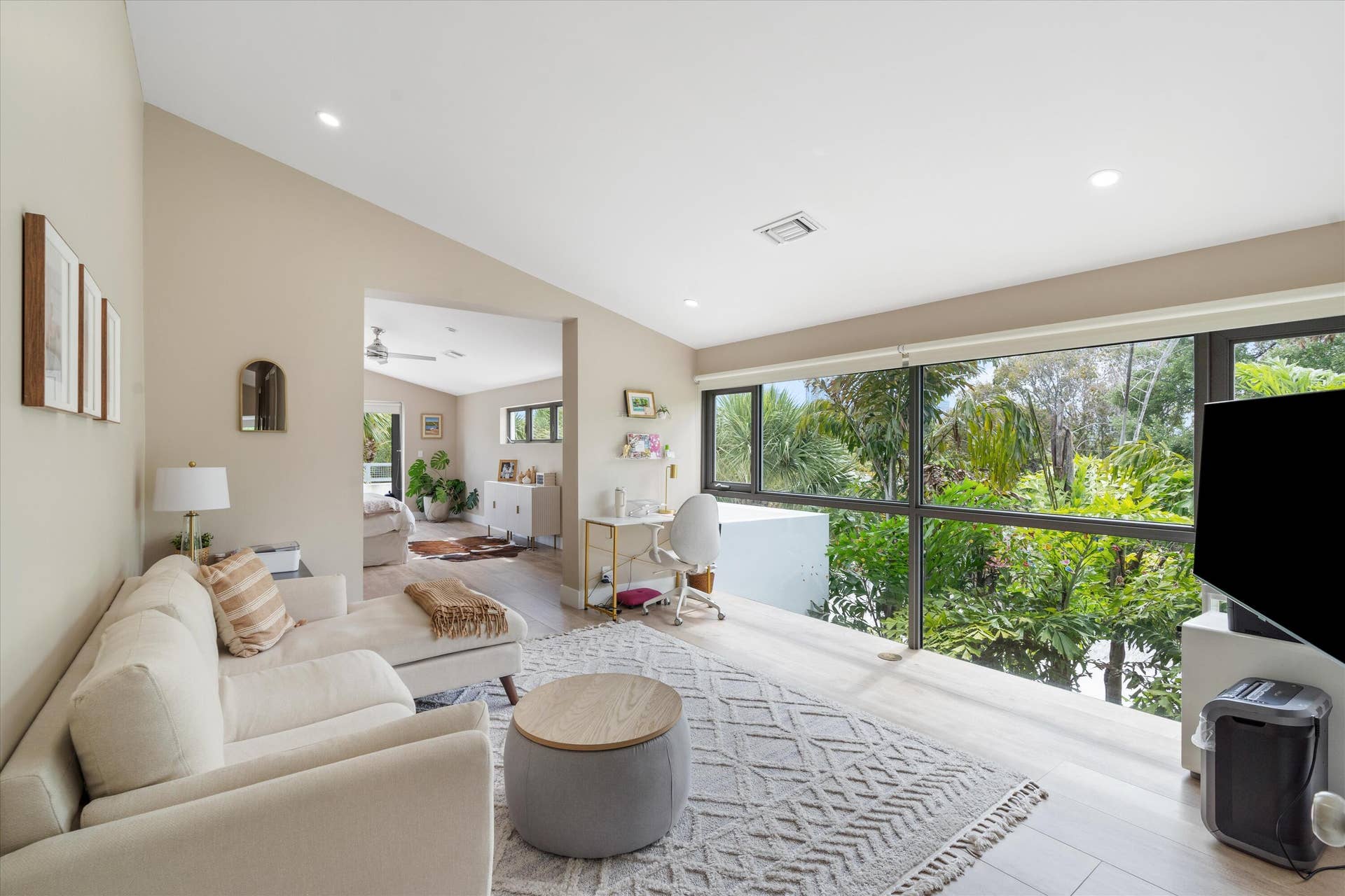 28-1509 NE 4th Place Ft. Lauderdale FL-1