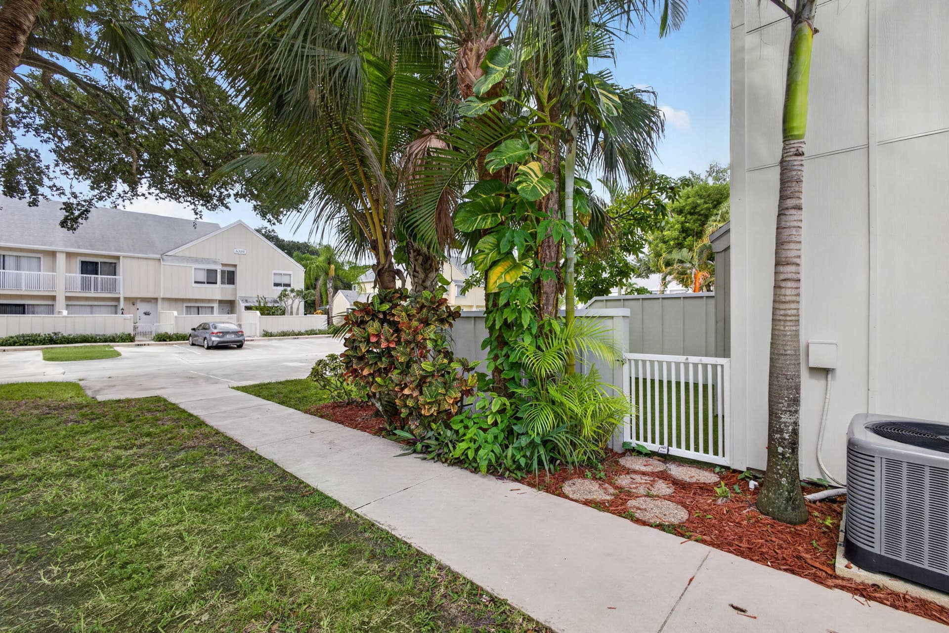 6391 Riverwalk Lane, #7, Jupiter, Jupiter, FL 33458 4-web-or-mls-5D1A5613