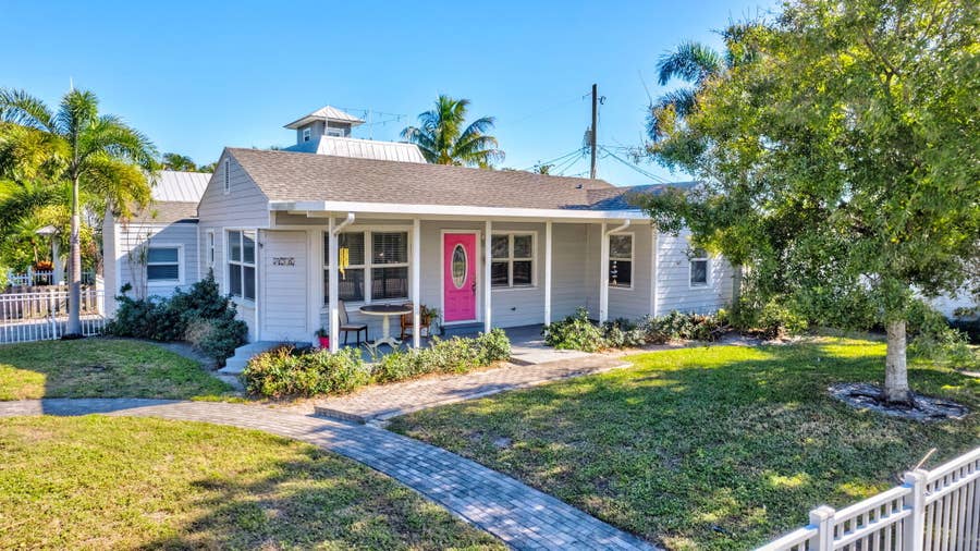 Property photo for 736 Rockland Drive, West Palm Beach, FL