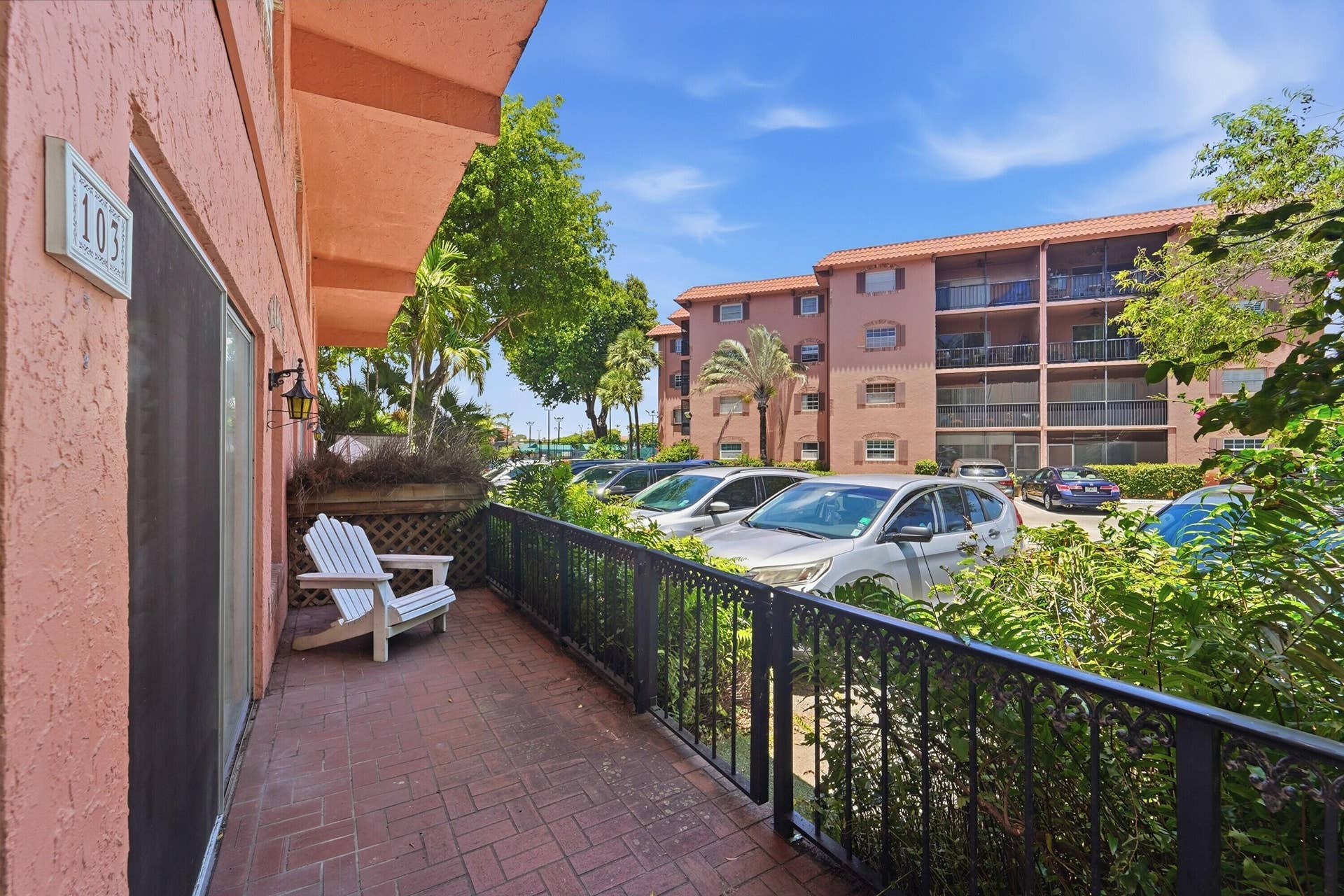 640 Tennis Club Drive, #103, Fort Lauderdale, FL 33311 04_balcony