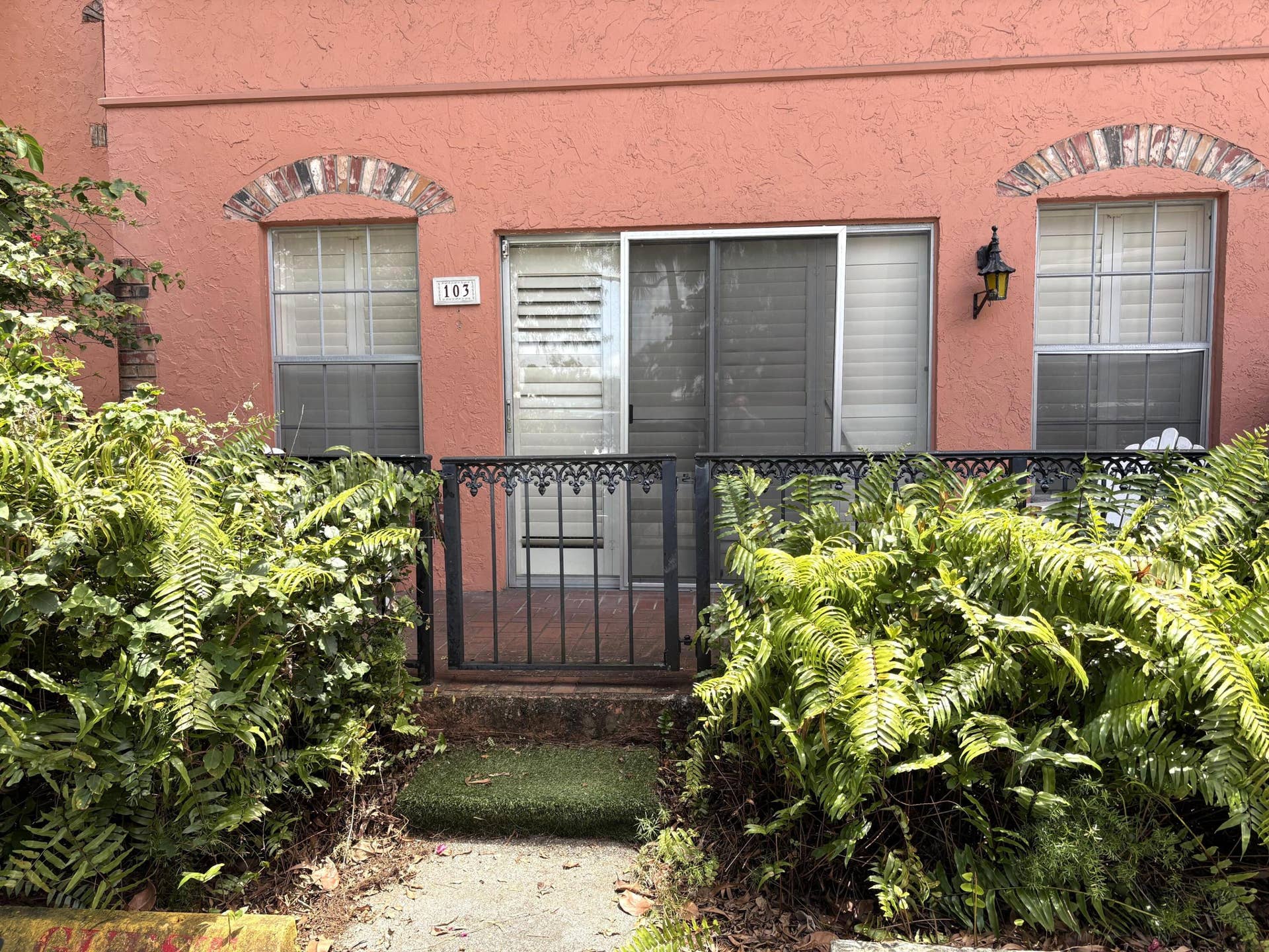 640 Tennis Club Drive, #103, Fort Lauderdale, FL 33311 IMG_6389 (1)