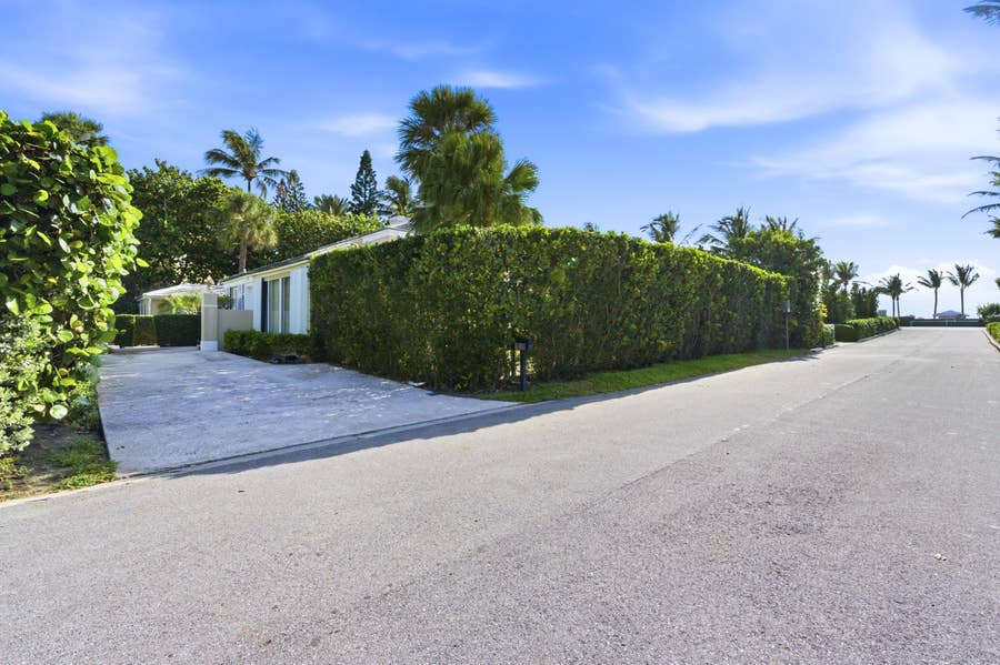 Property photo for 109 Via Vizcaya, Palm Beach, FL