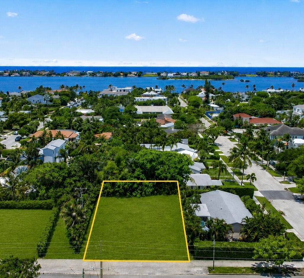 6316 S Olive Avenue, West Palm Beach, FL 33405 Aerial photo. Home under construction