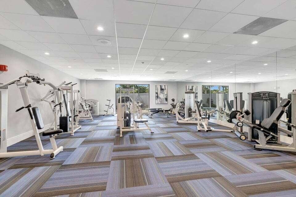 Weight room x
