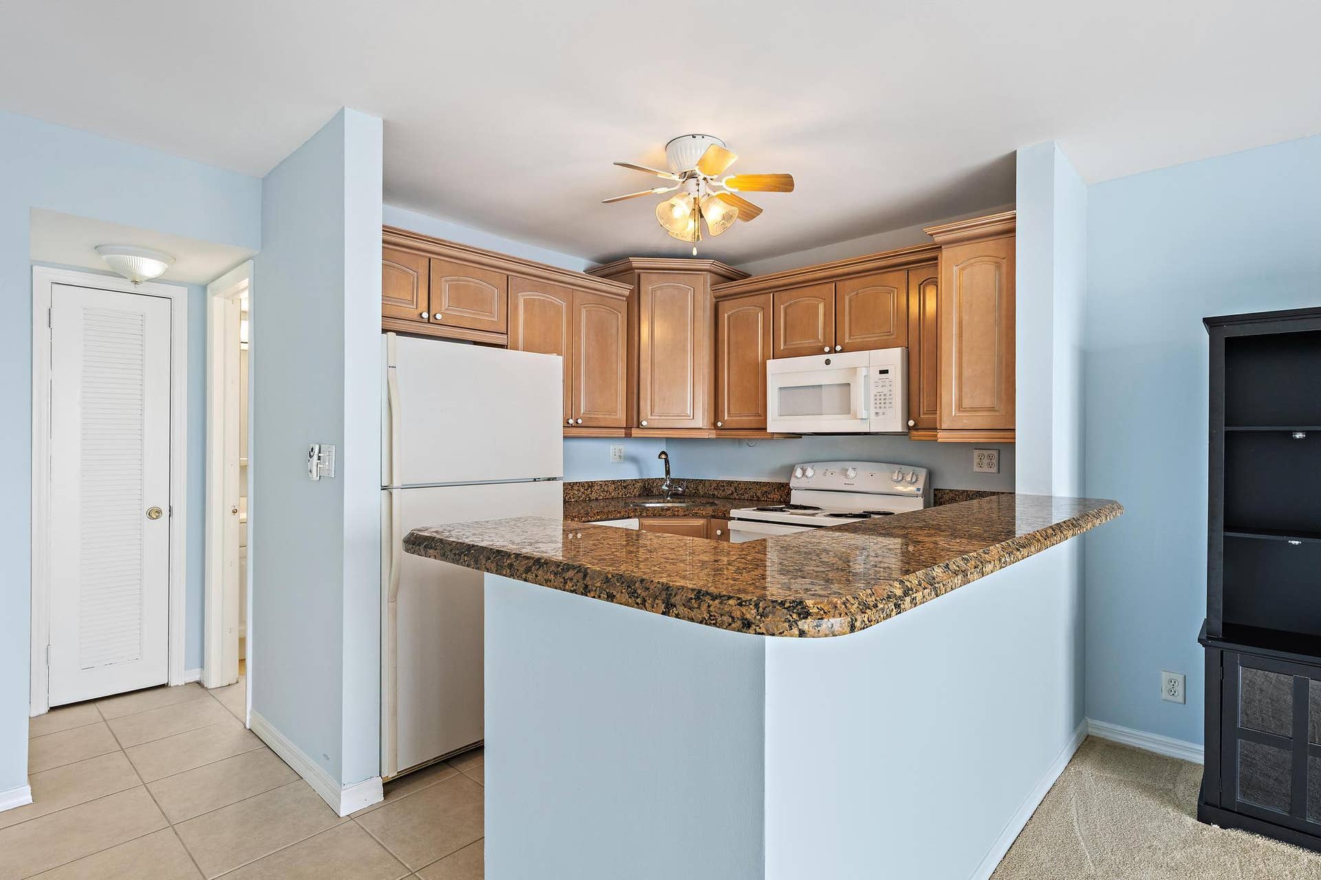 400 Wilma Circle, #206, Riviera Beach, FL 33404 400 Wilma Cir 206-2