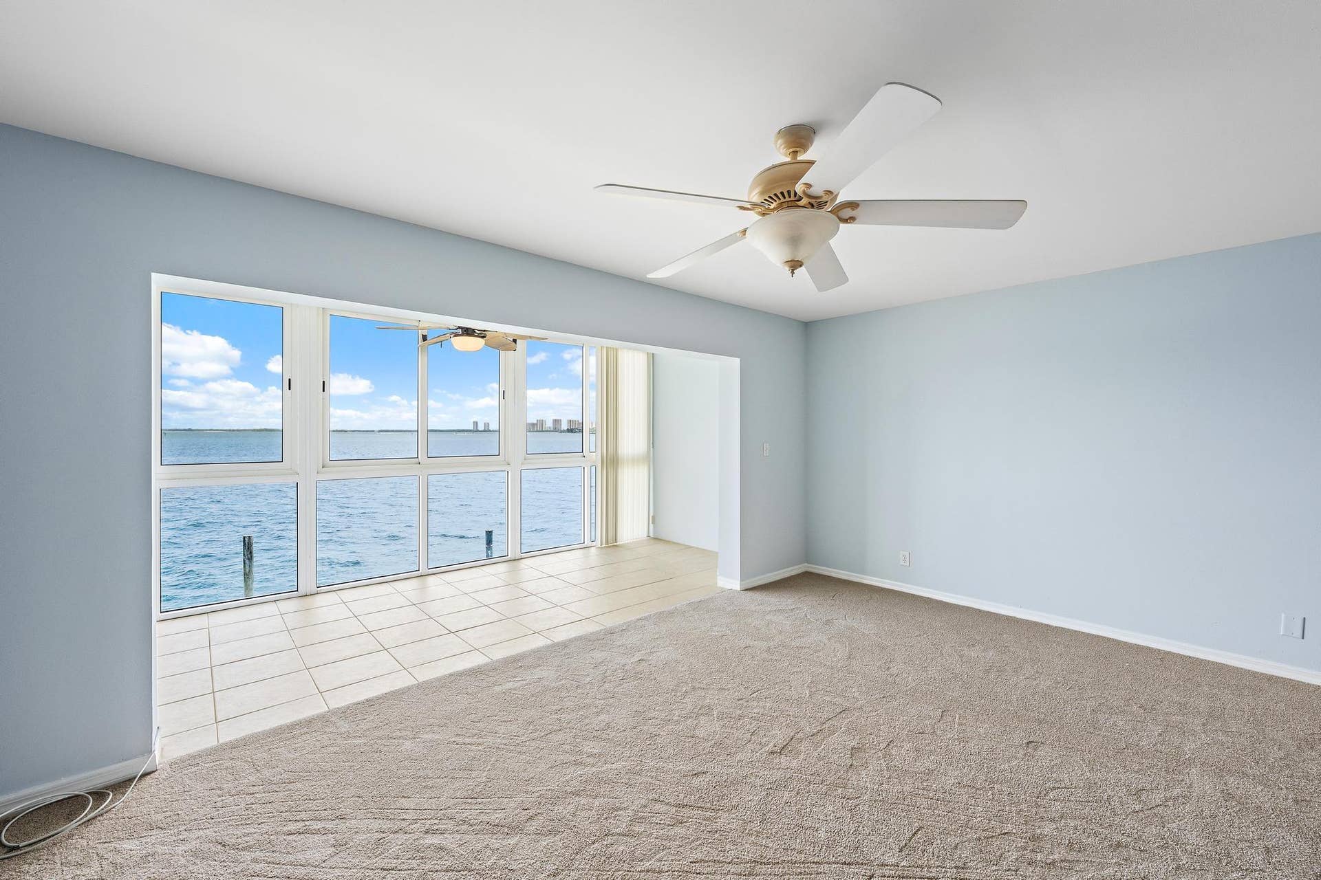 400 Wilma Circle, #206, Riviera Beach, FL 33404 400 Wilma Cir 206-6