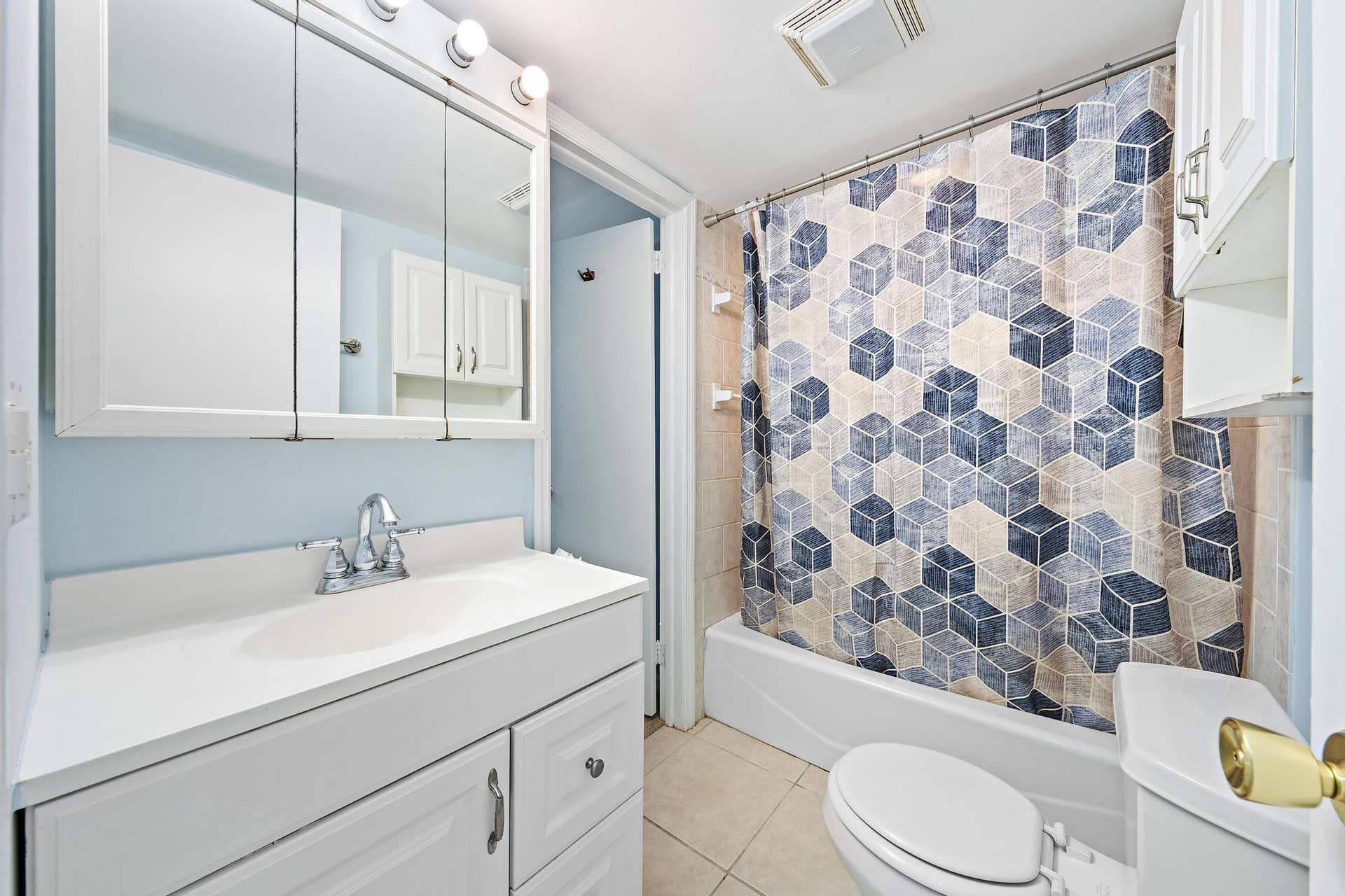 400 Wilma Circle, #206, Riviera Beach, FL 33404 400 Wilma Cir 206-10