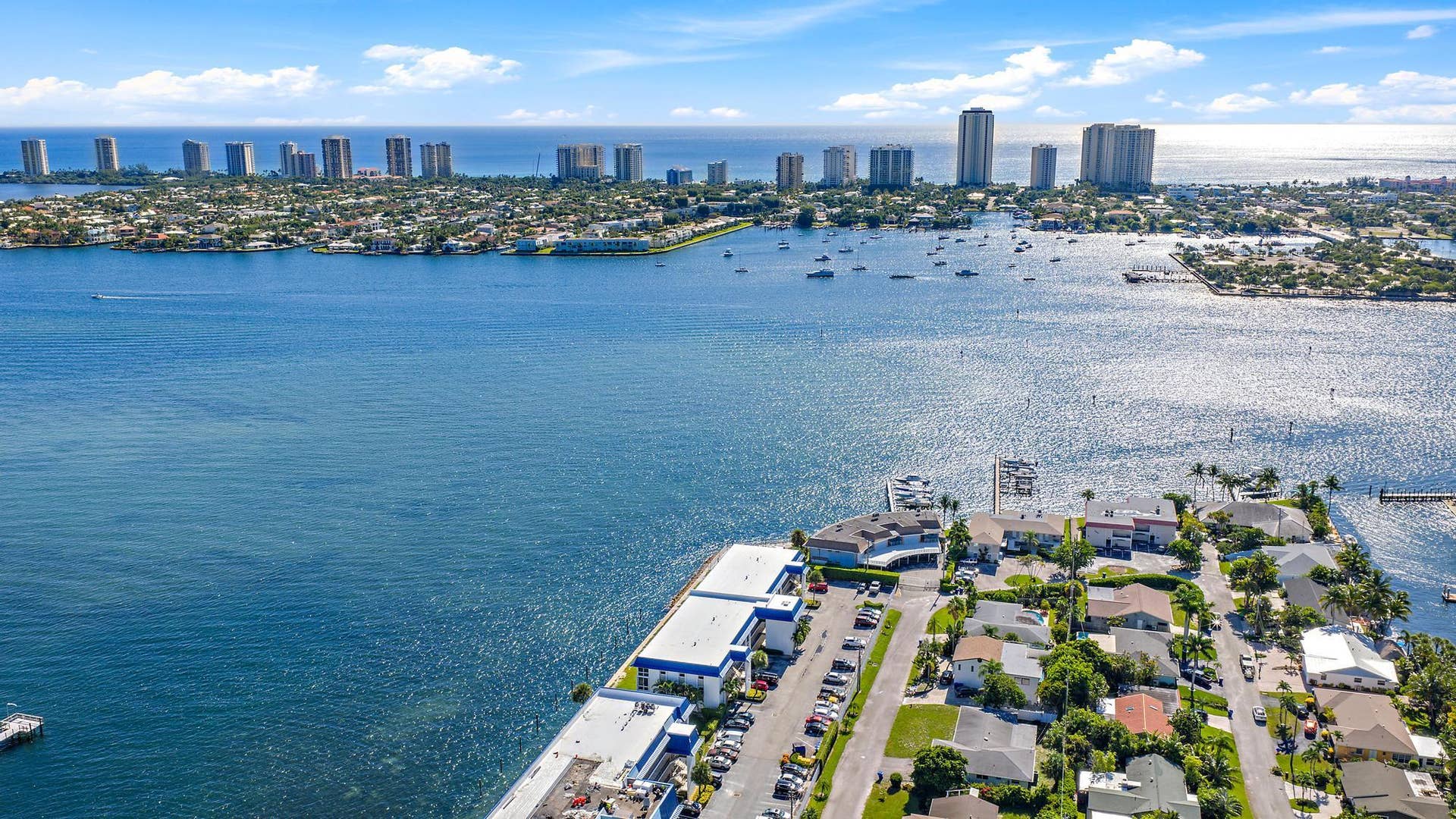 400 Wilma Circle, #206, Riviera Beach, FL 33404 400 Wilma Cir apt 103-22