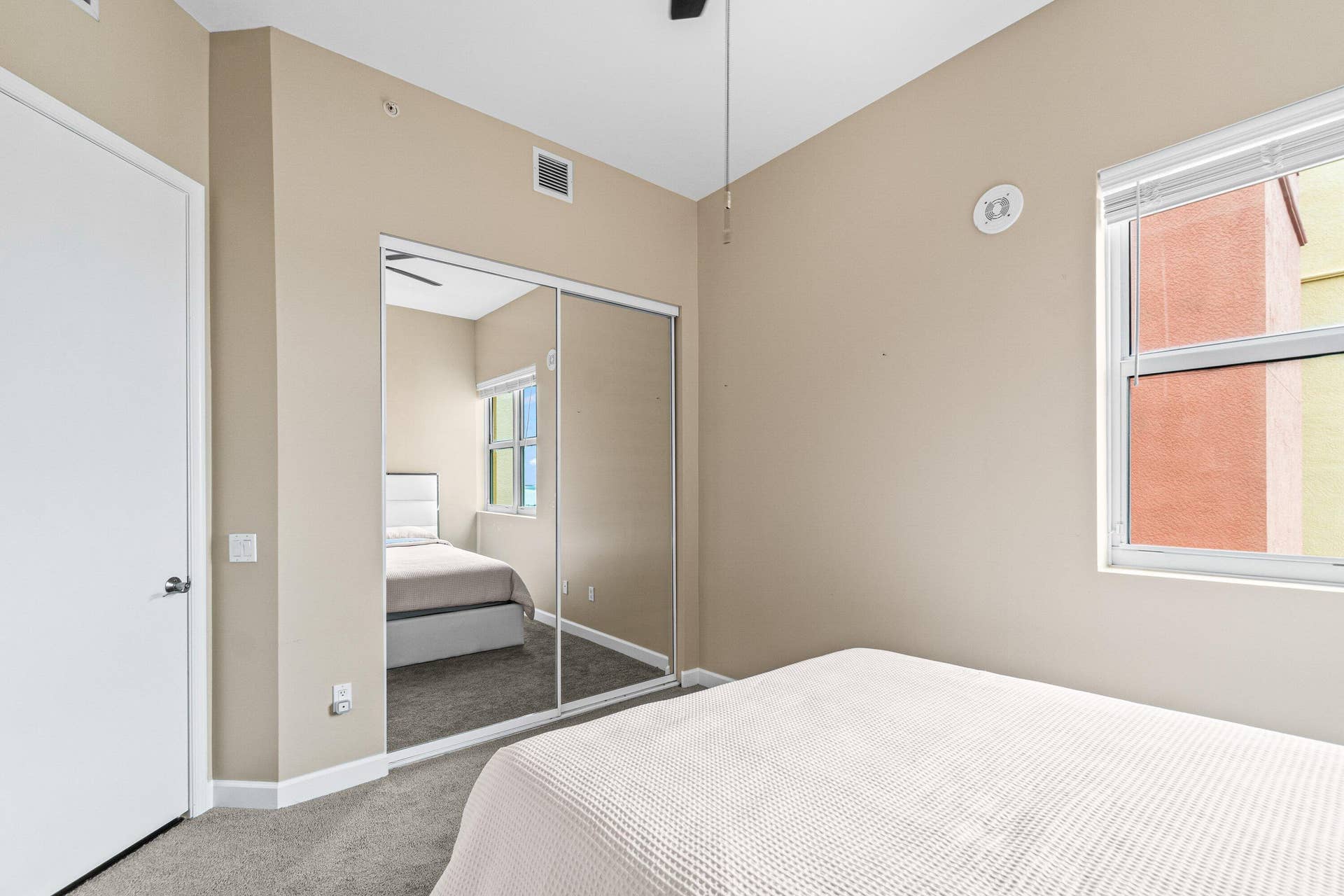 Guest Bedroom #1