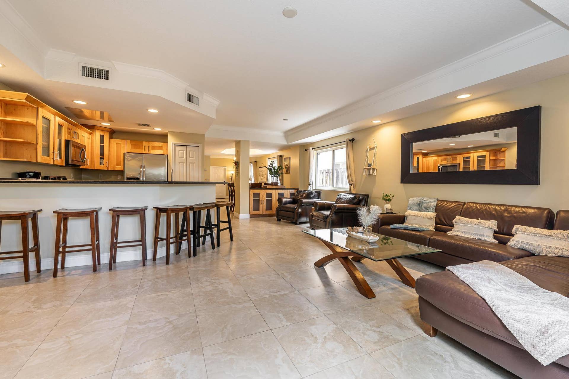 1721 SW 23rd Street, #1721, Fort Lauderdale, FL 33315 DSC05049