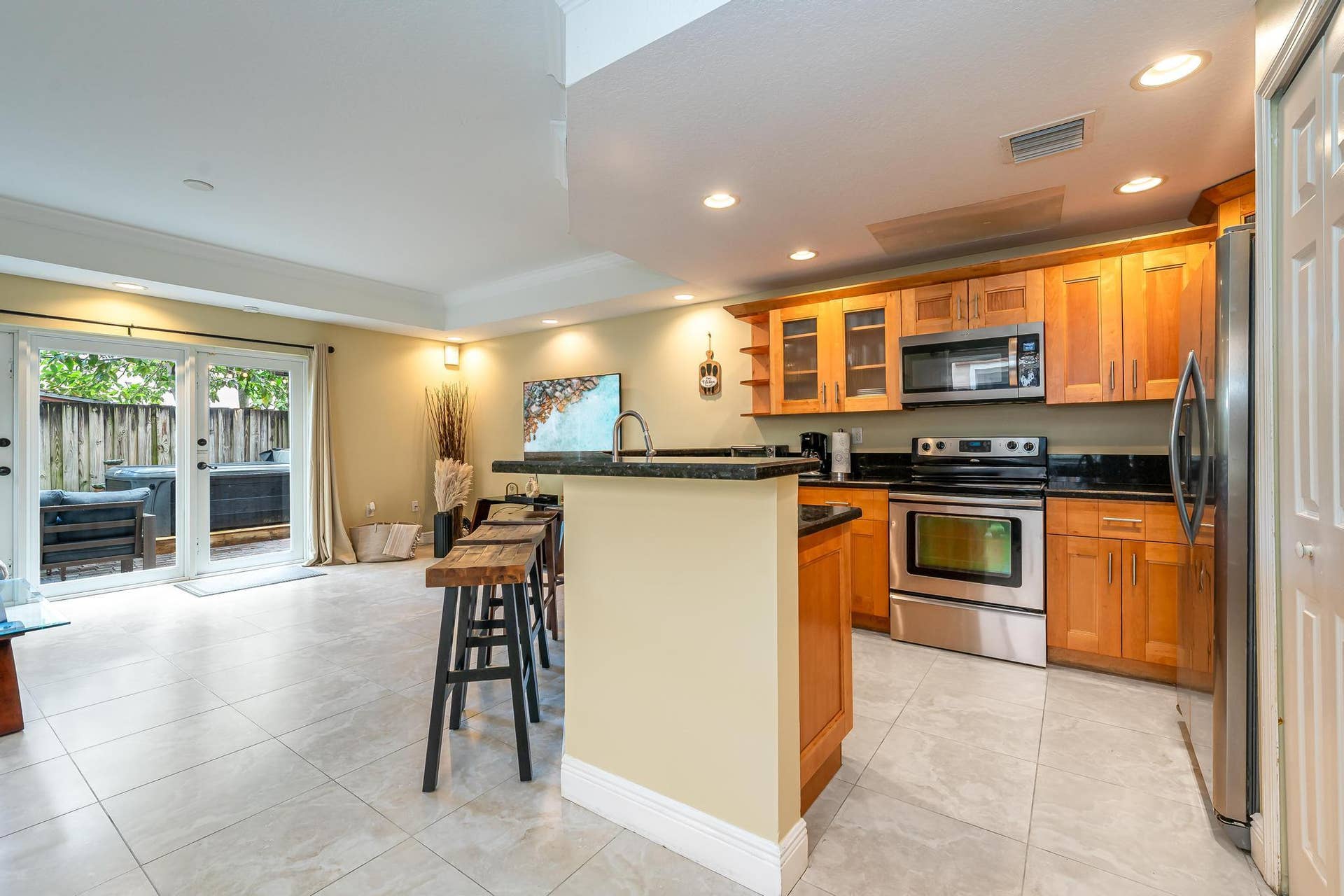 1721 SW 23rd Street, #1721, Fort Lauderdale, FL 33315 DSC05052