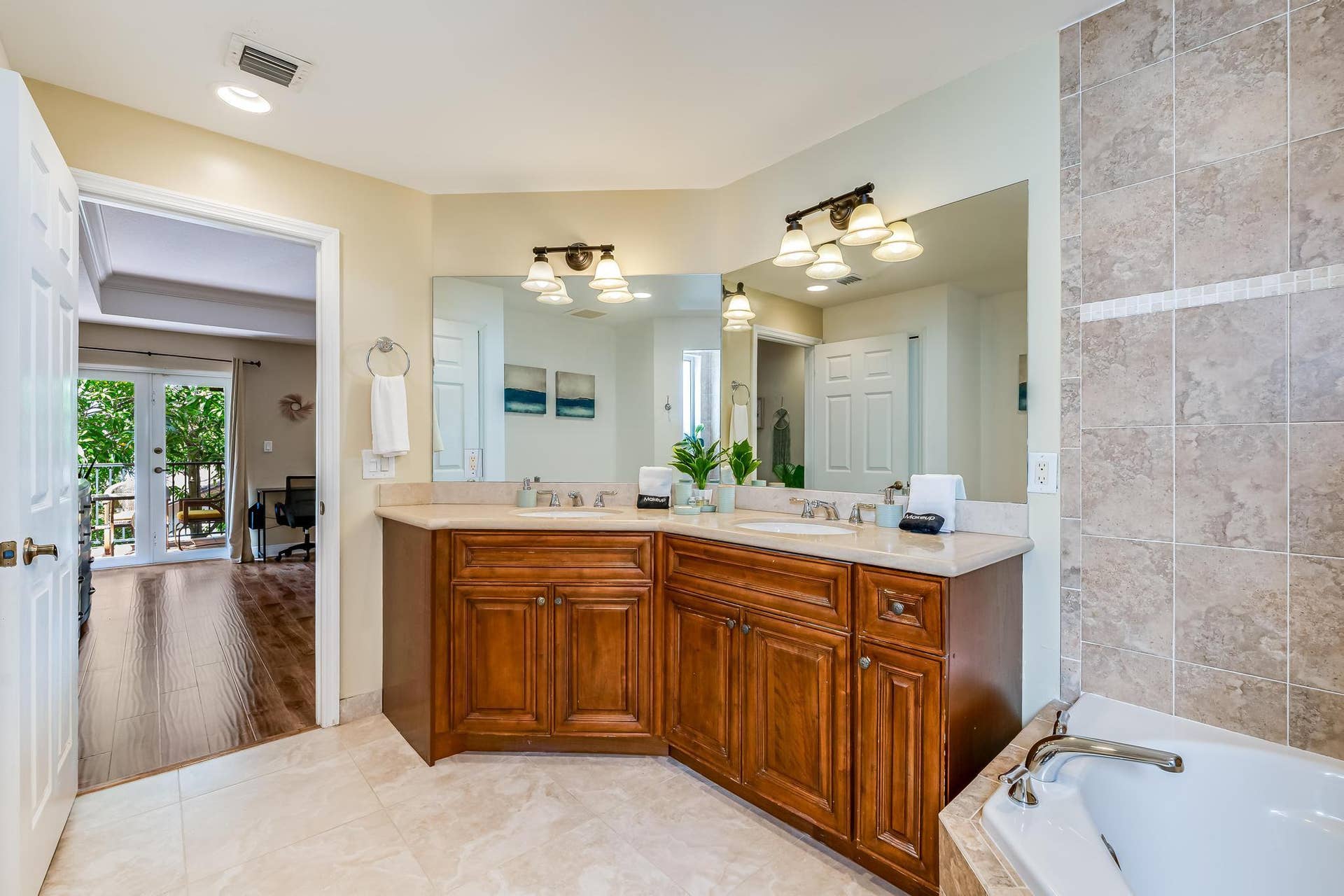 1721 SW 23rd Street, #1721, Fort Lauderdale, FL 33315 DSC050911
