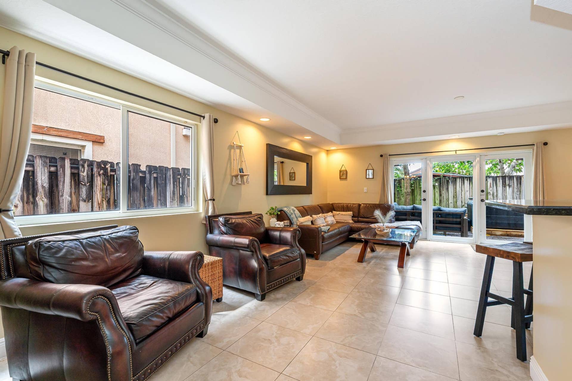 1721 SW 23rd Street, #1721, Fort Lauderdale, FL 33315 DSC05056