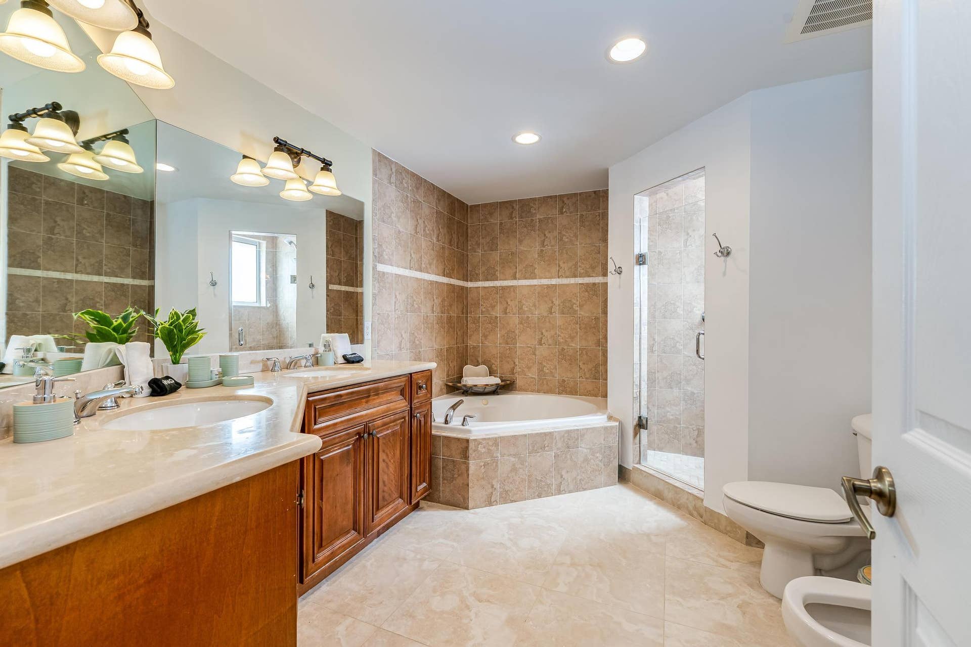 1721 SW 23rd Street, #1721, Fort Lauderdale, FL 33315 DSC050881